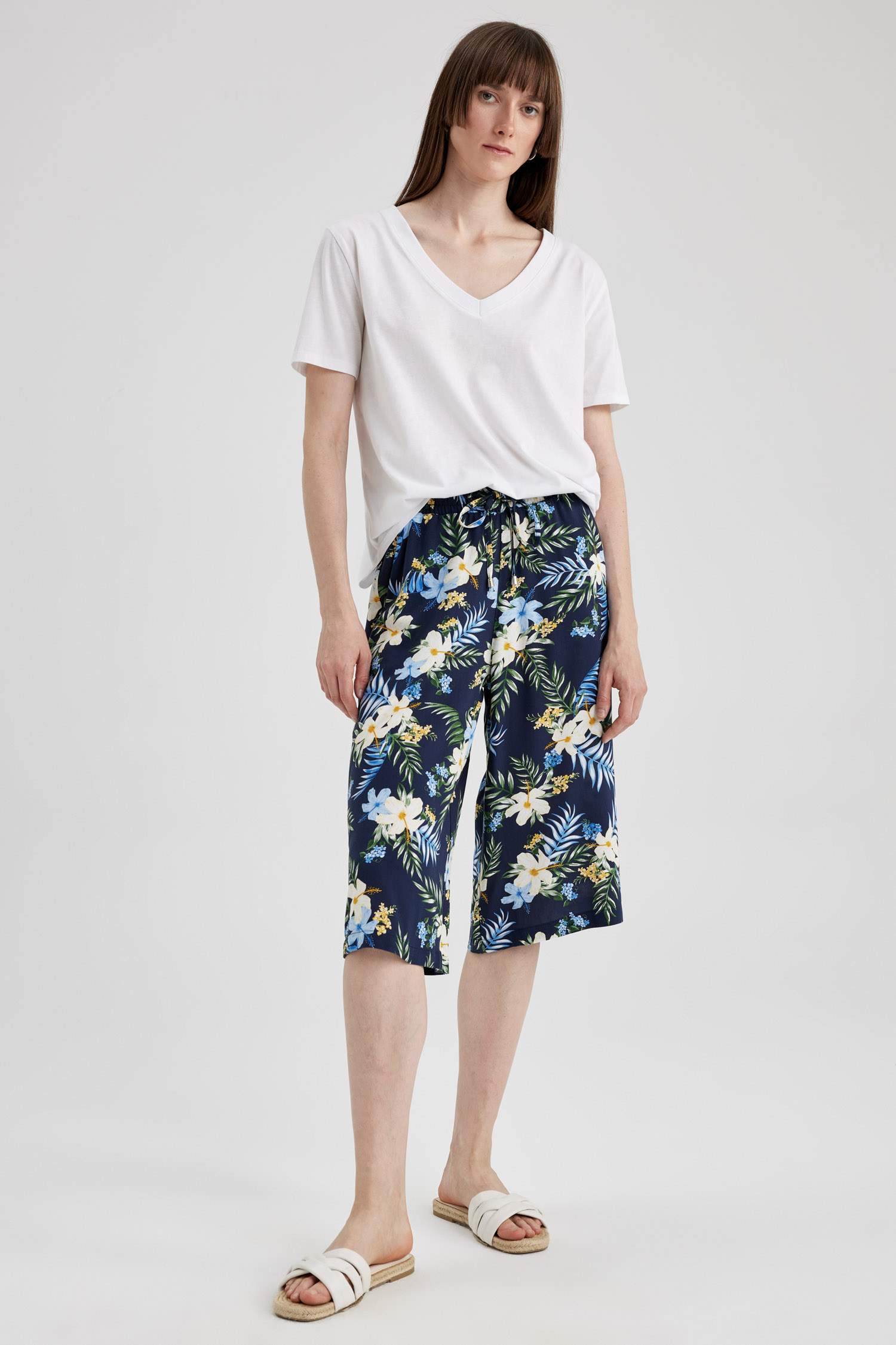 كابري فلورال فيسكوز بخصر عالي