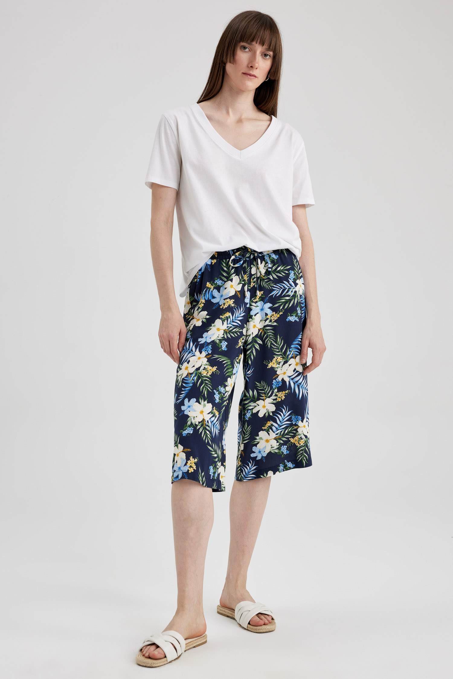 كابري فلورال فيسكوز بخصر عالي