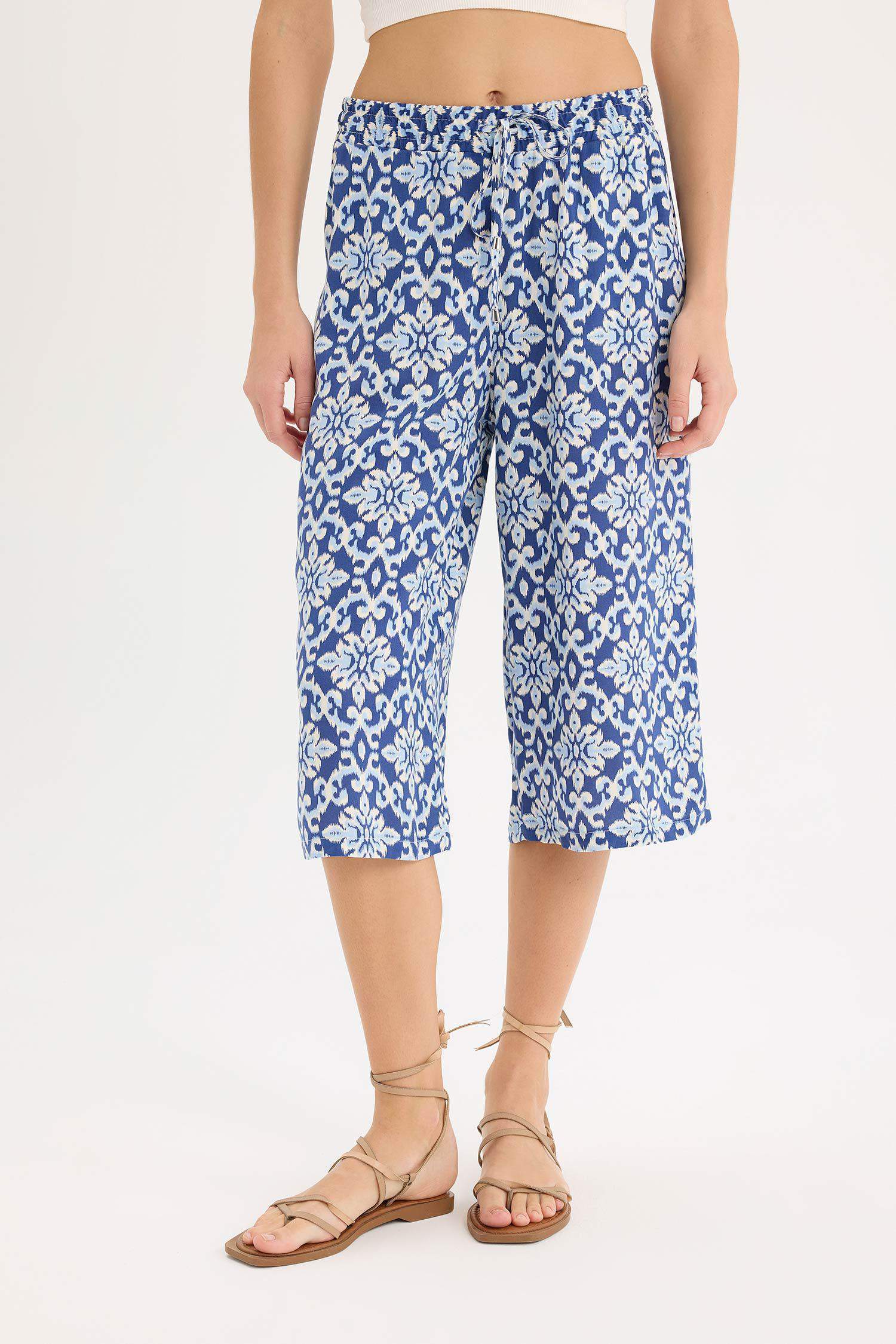 Printed High Waist Crop Fit Capri