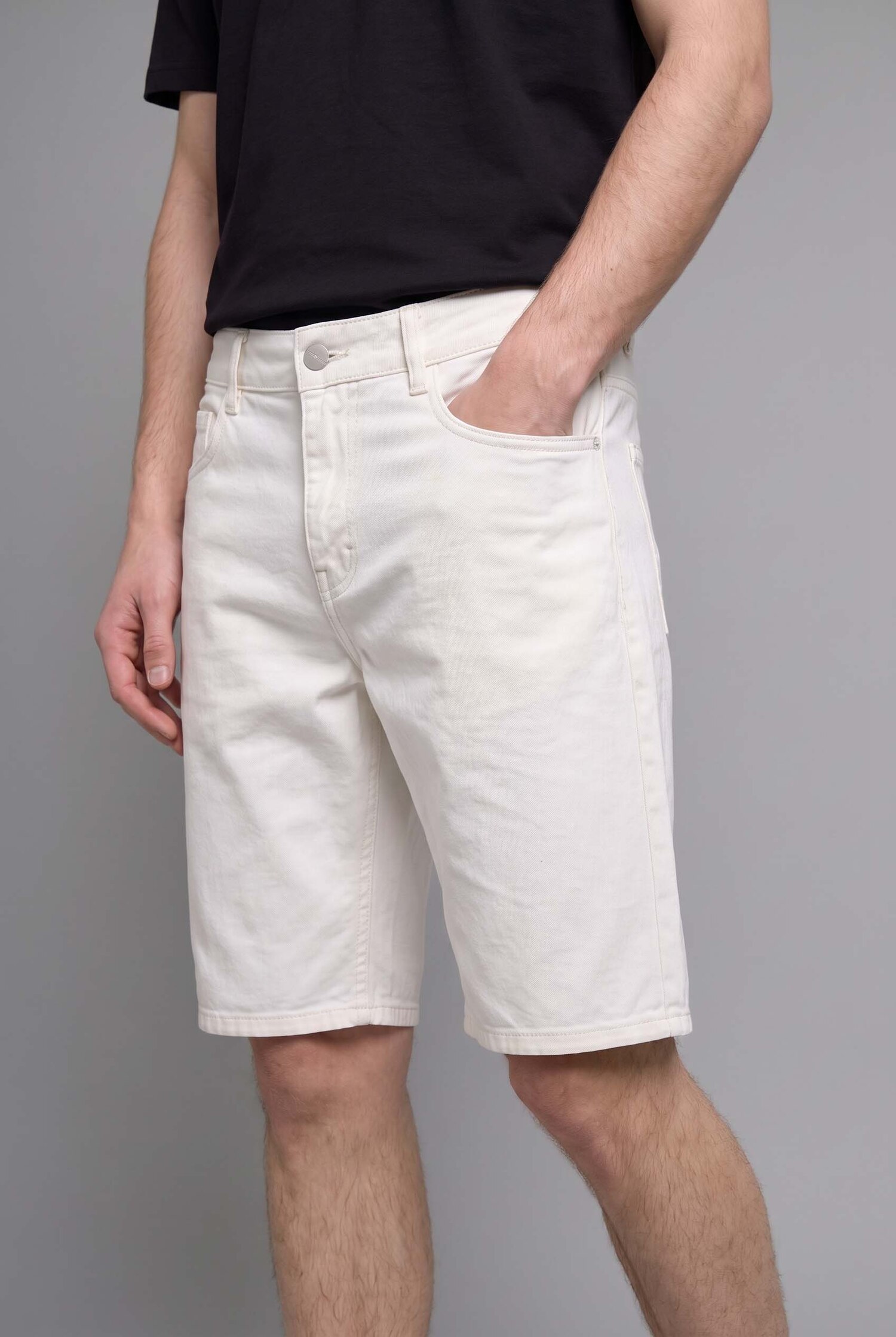 DeFacto Regular Fit Denim Bermuda Şort görsel 4