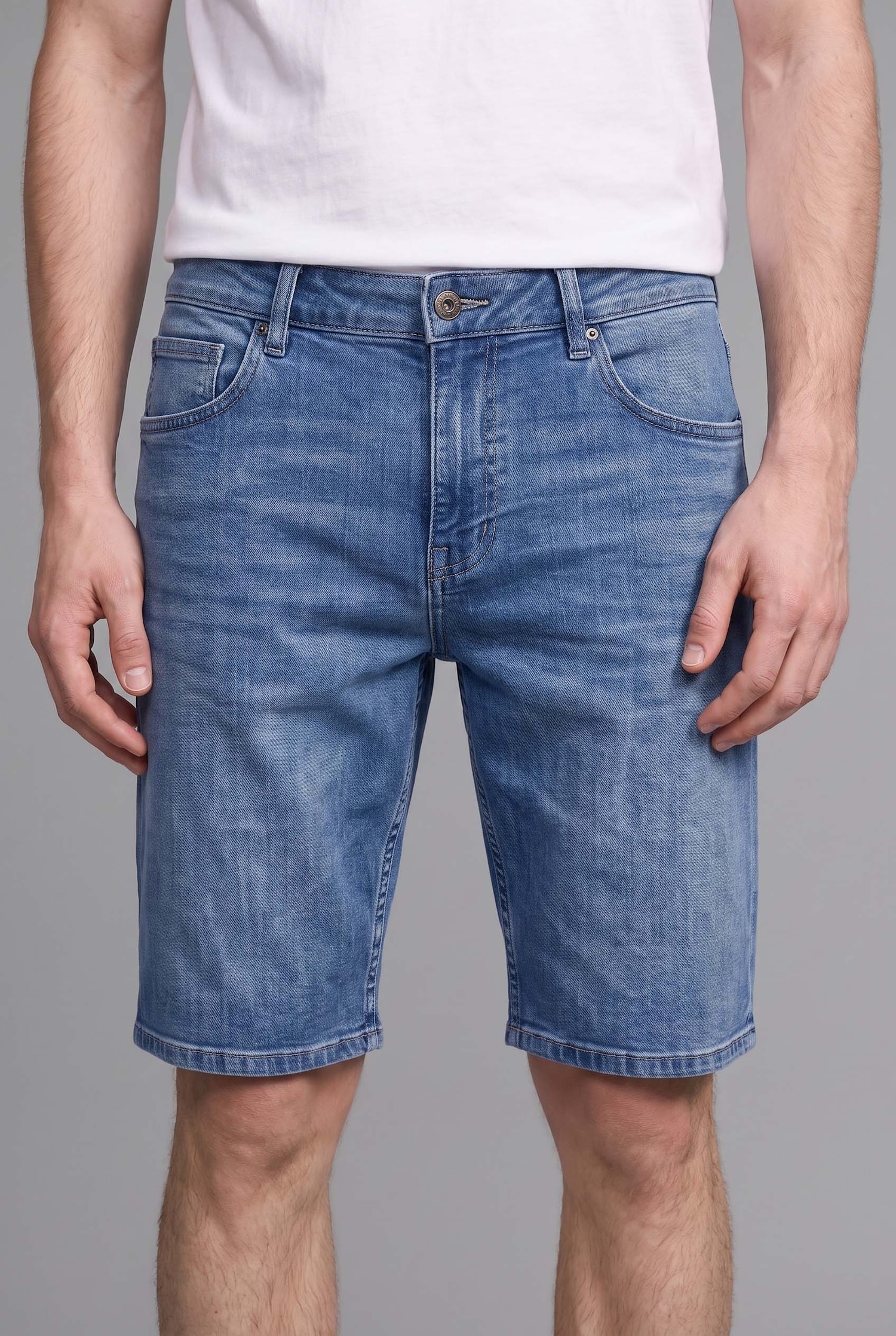 DeFacto Regular Fit Jean Bermuda görsel 5