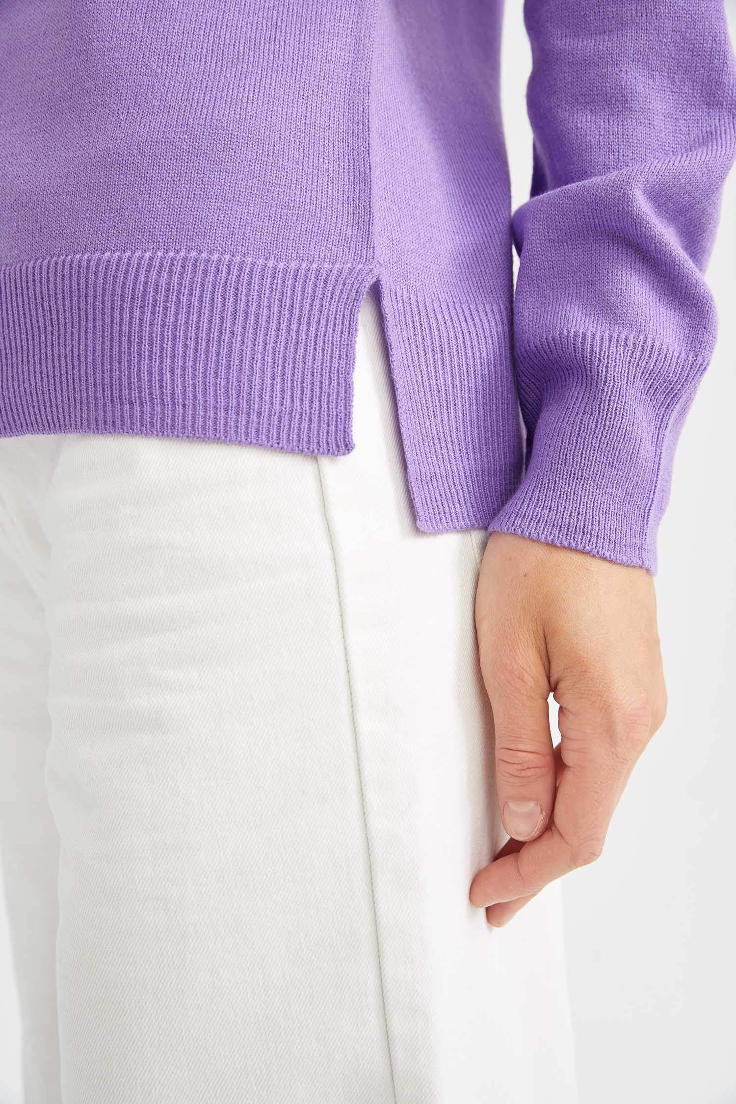 релакс пішімі дөңгелек жаға Пулловер