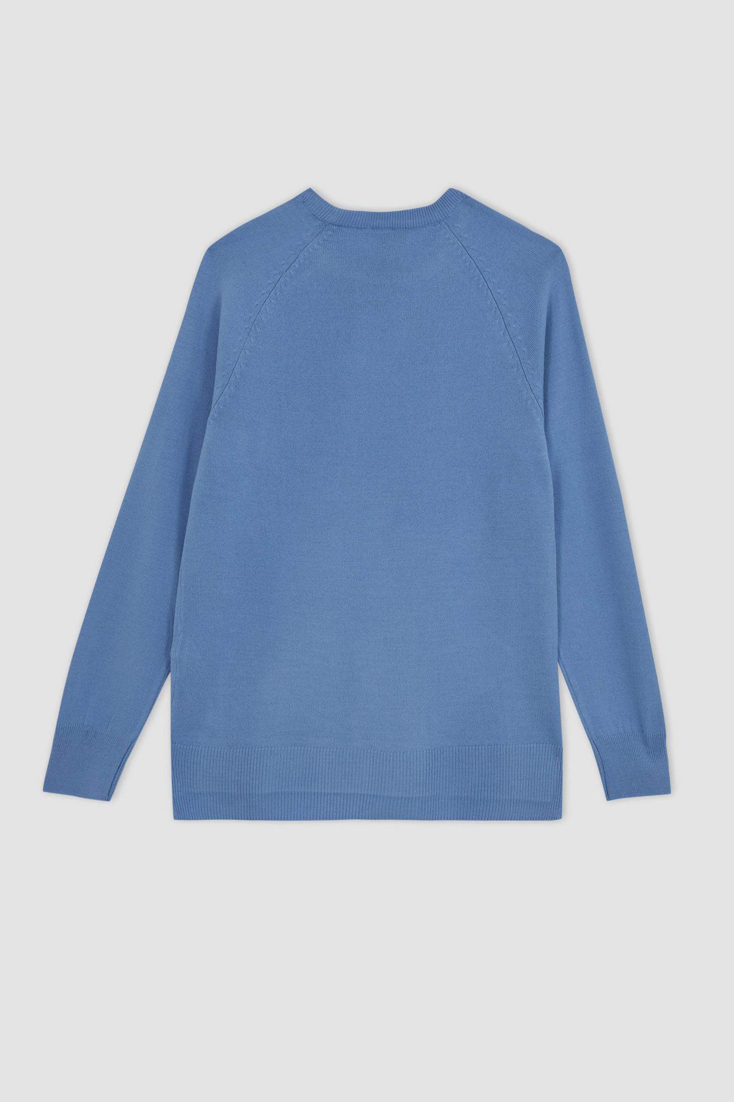 Пуловер стандартного кроя с круглым вырезом для женщин