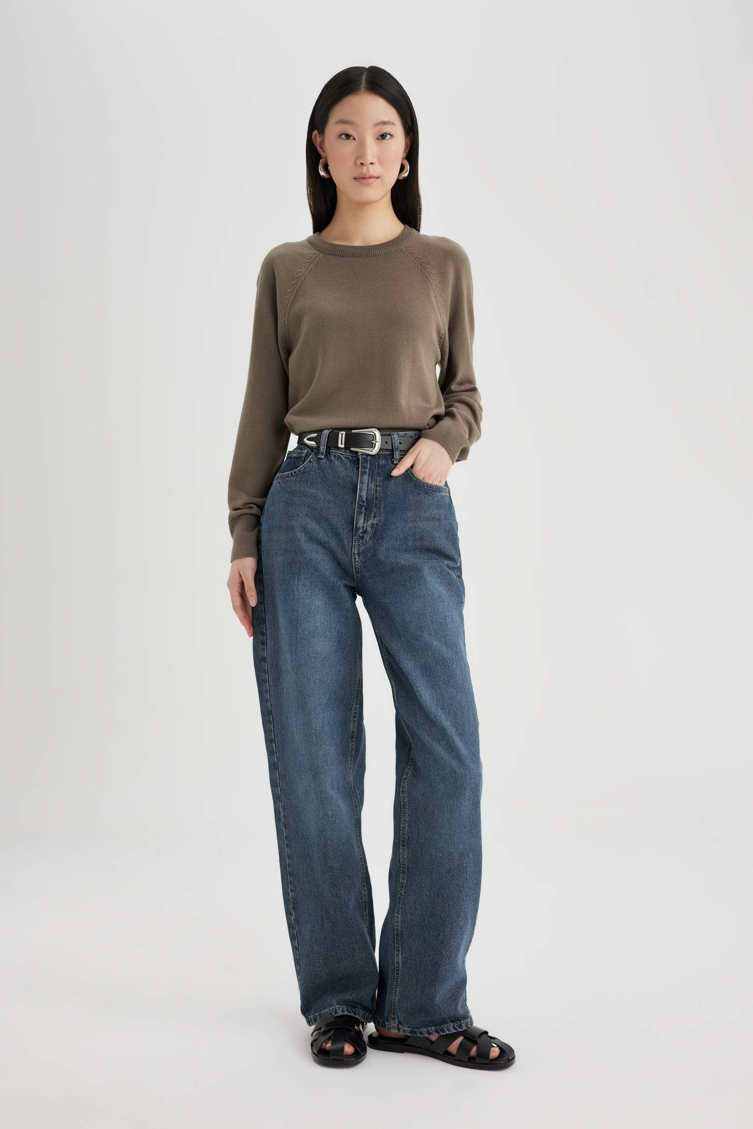 Regular Fit Yumuşak Dokulu Bisiklet Yaka Basic Düz Triko Kazak