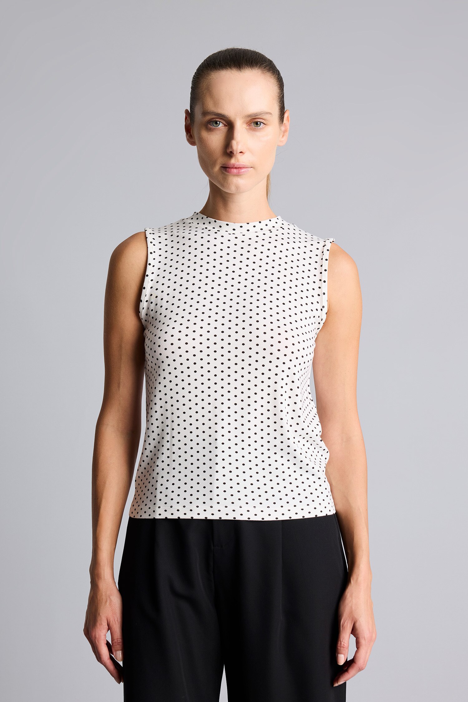 DeFacto Puantiyeli Slim Fit Atlet görsel 3