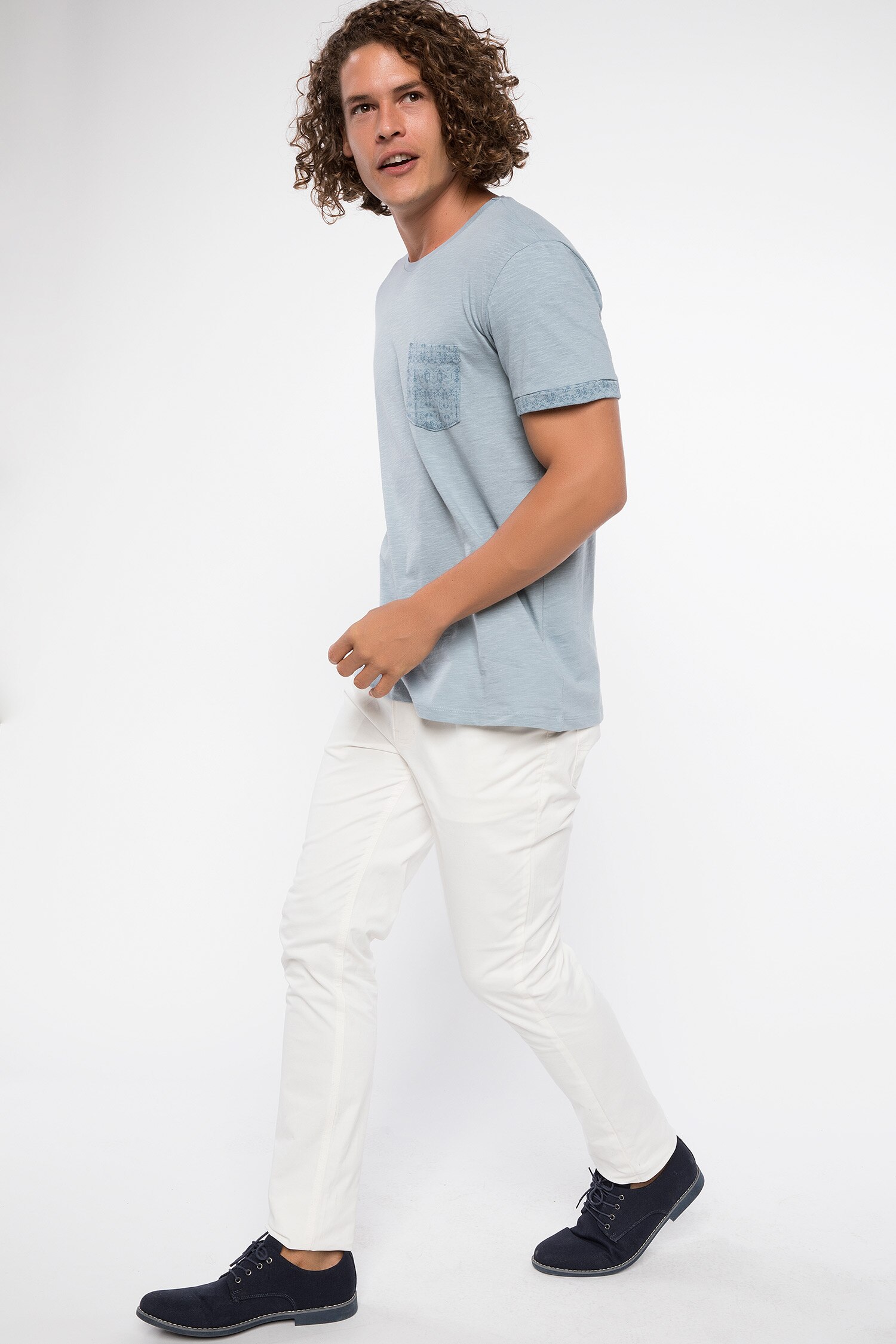 Defacto Cep Detaylı T-shirt. 2