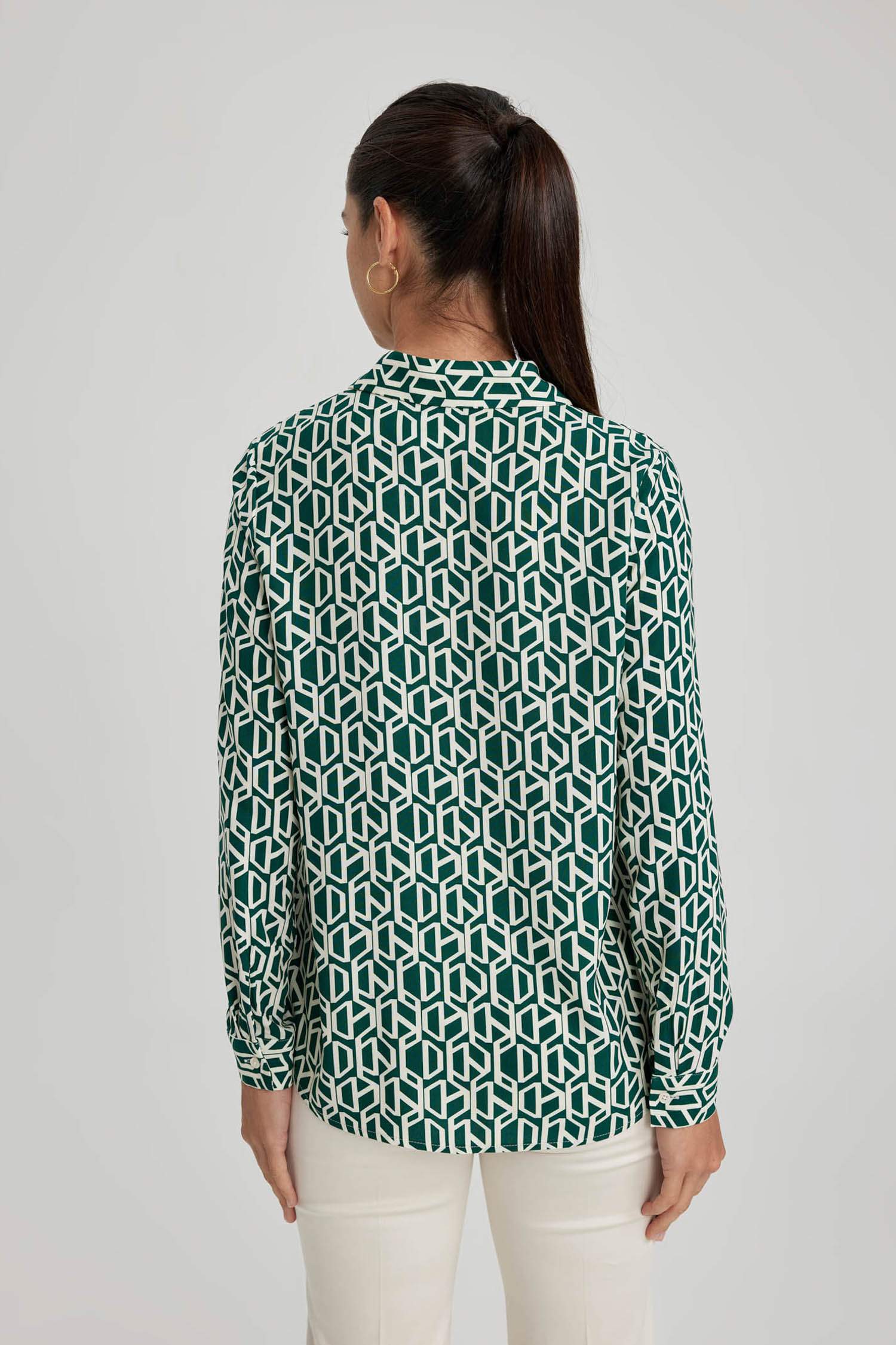 Regular Fit Uzun Kollu Desenli Gömlek