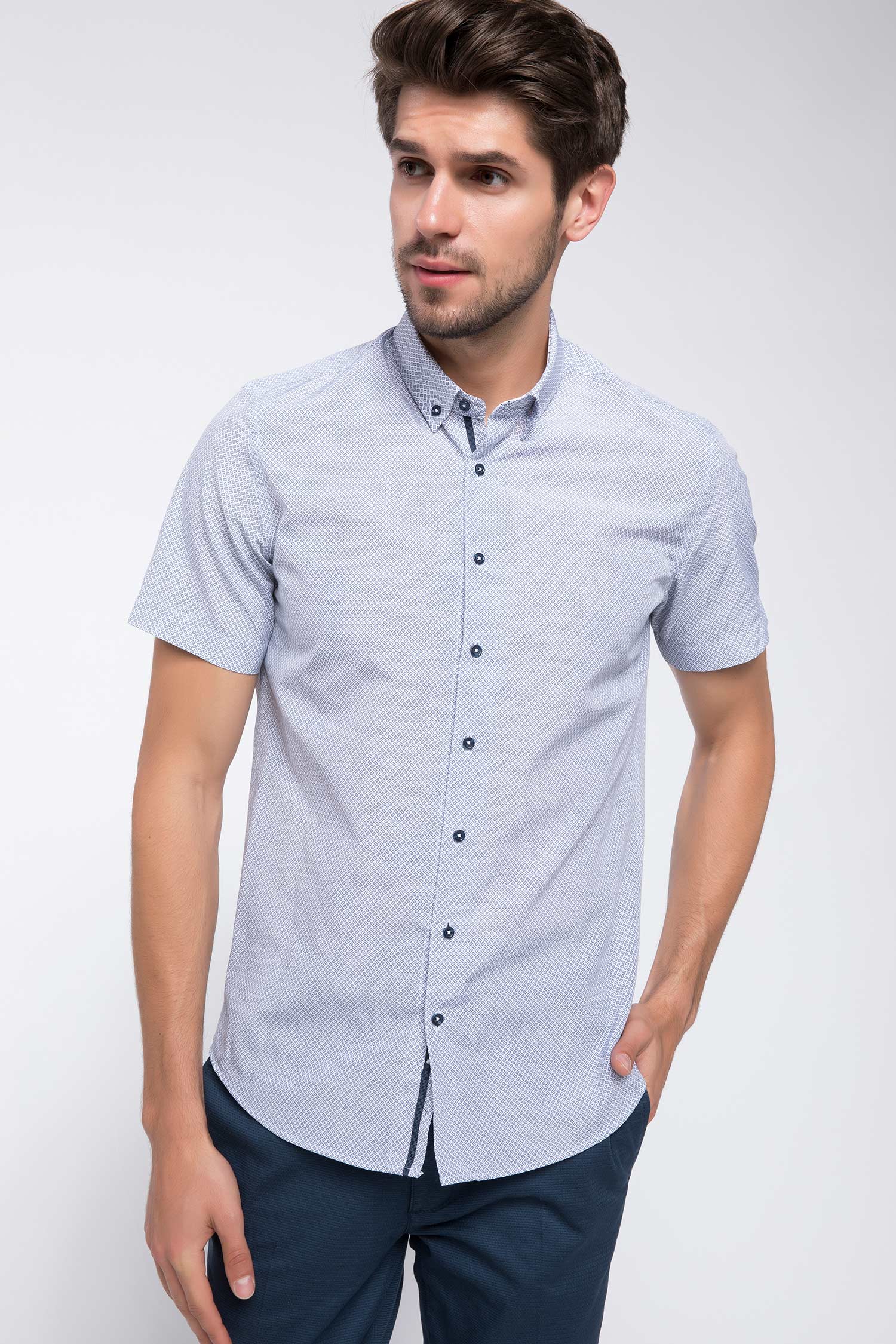 Defacto Minimal Baskılı Slim Fit Gömlek. 1