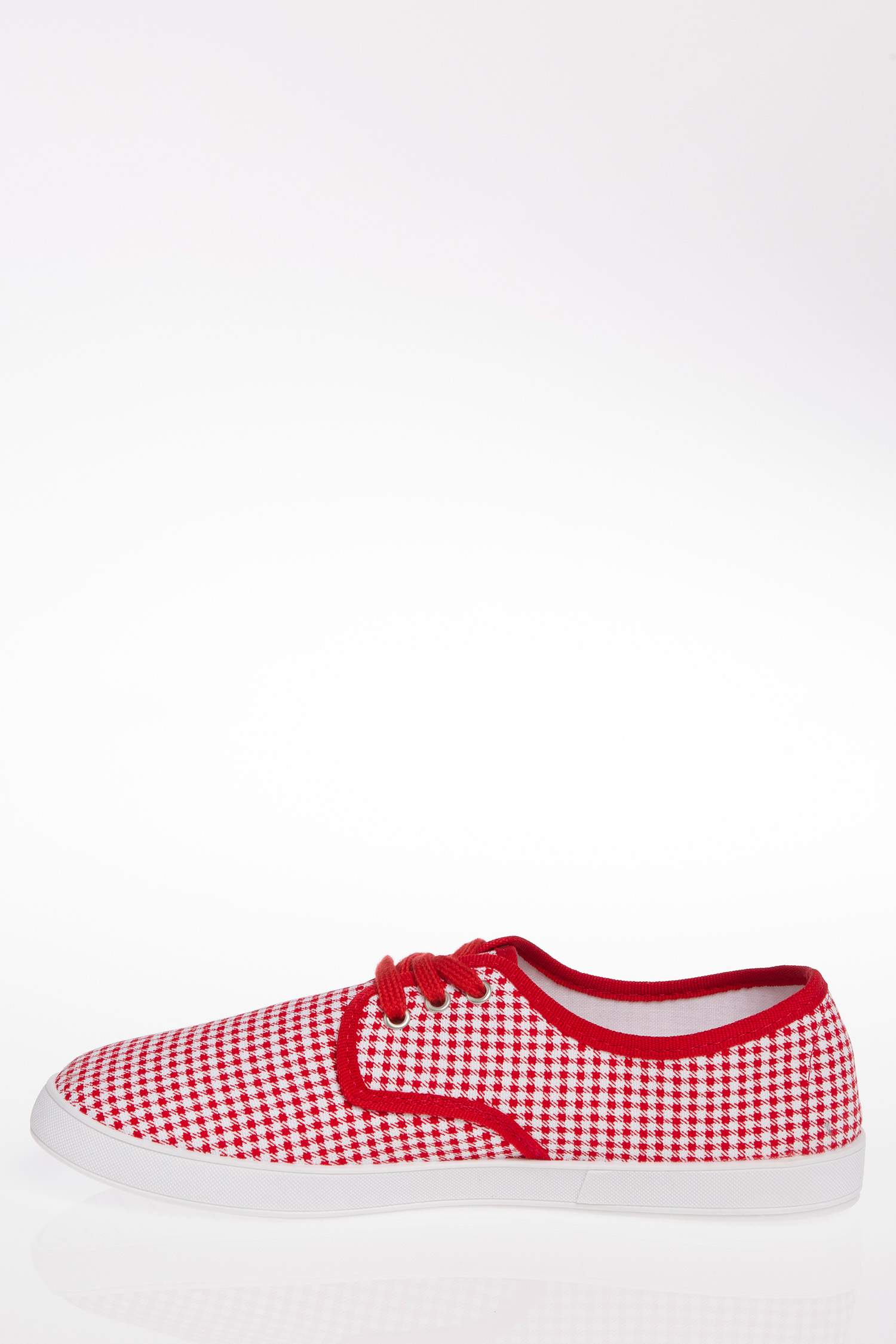 Defacto Basic Sneaker. 2