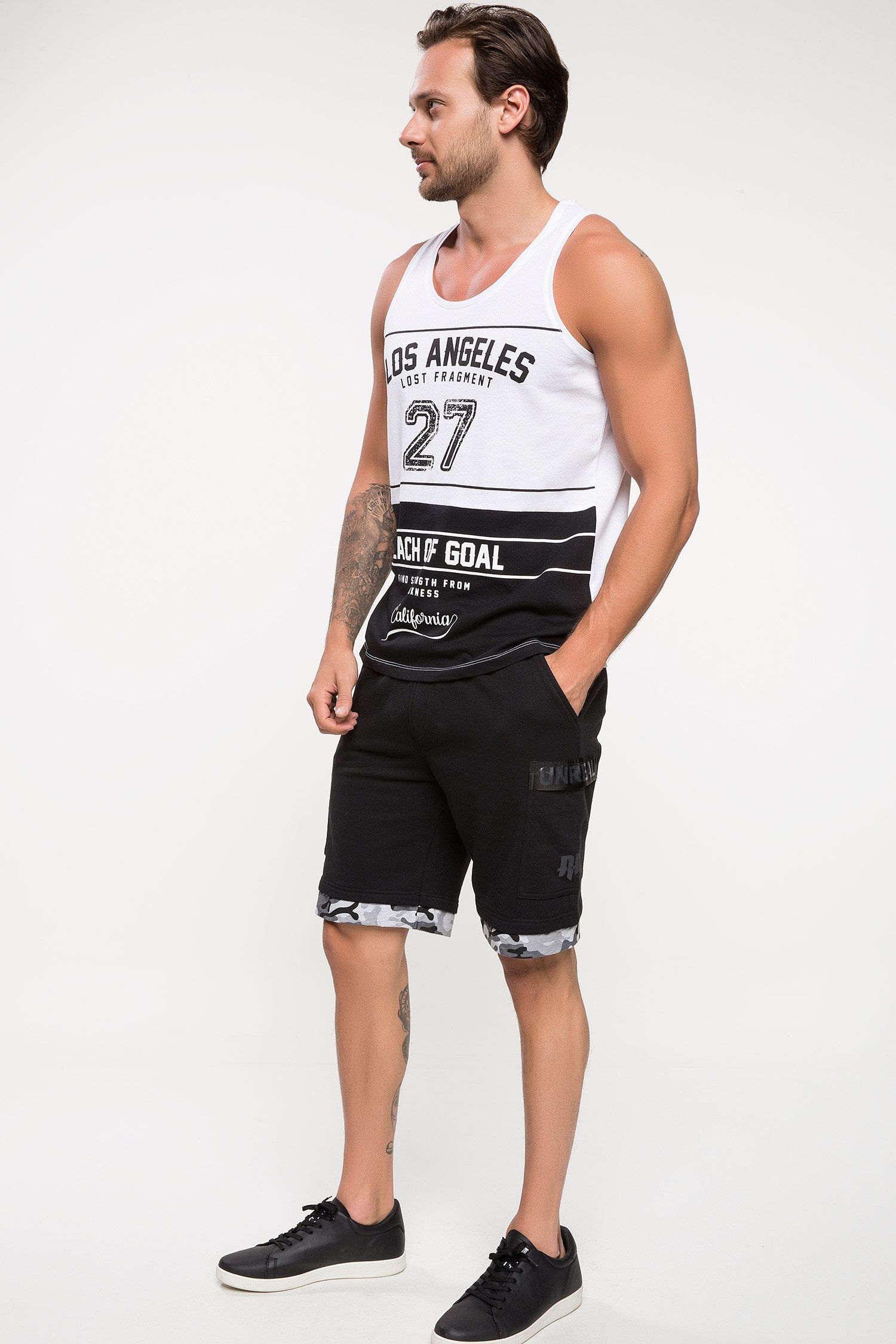 Defacto Kamuflaj Baskılı Slim Fit Şort. 2