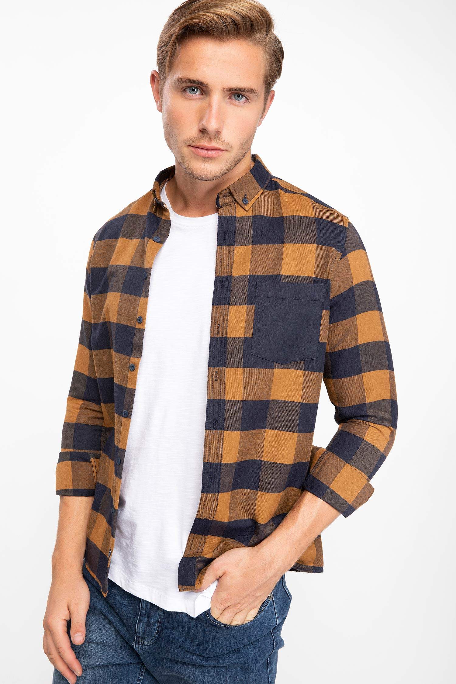 Defacto Kareli Slim Fit Gömlek. 1