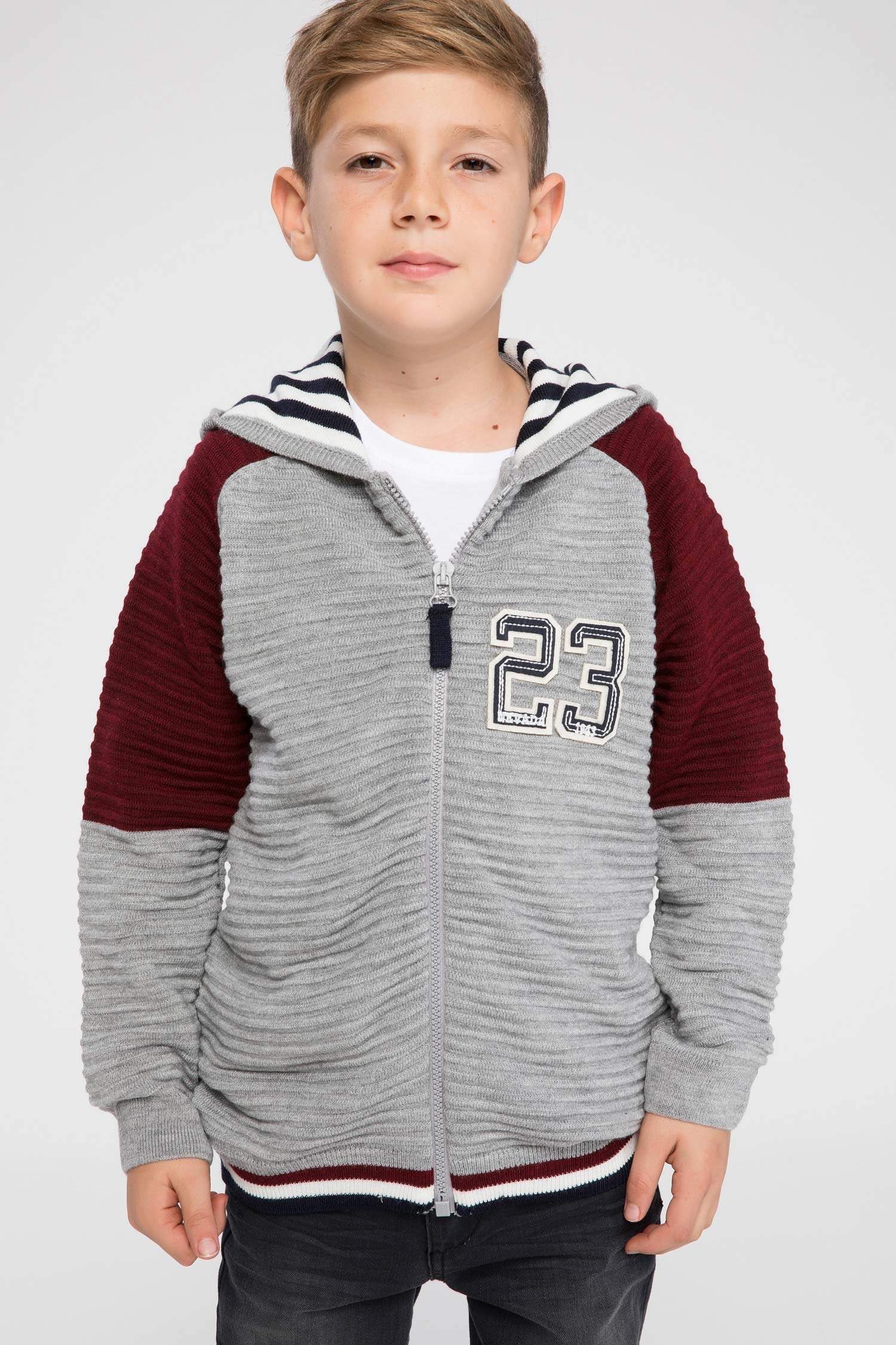 Defacto Renk Bloklu Baskılı Hırka. 1