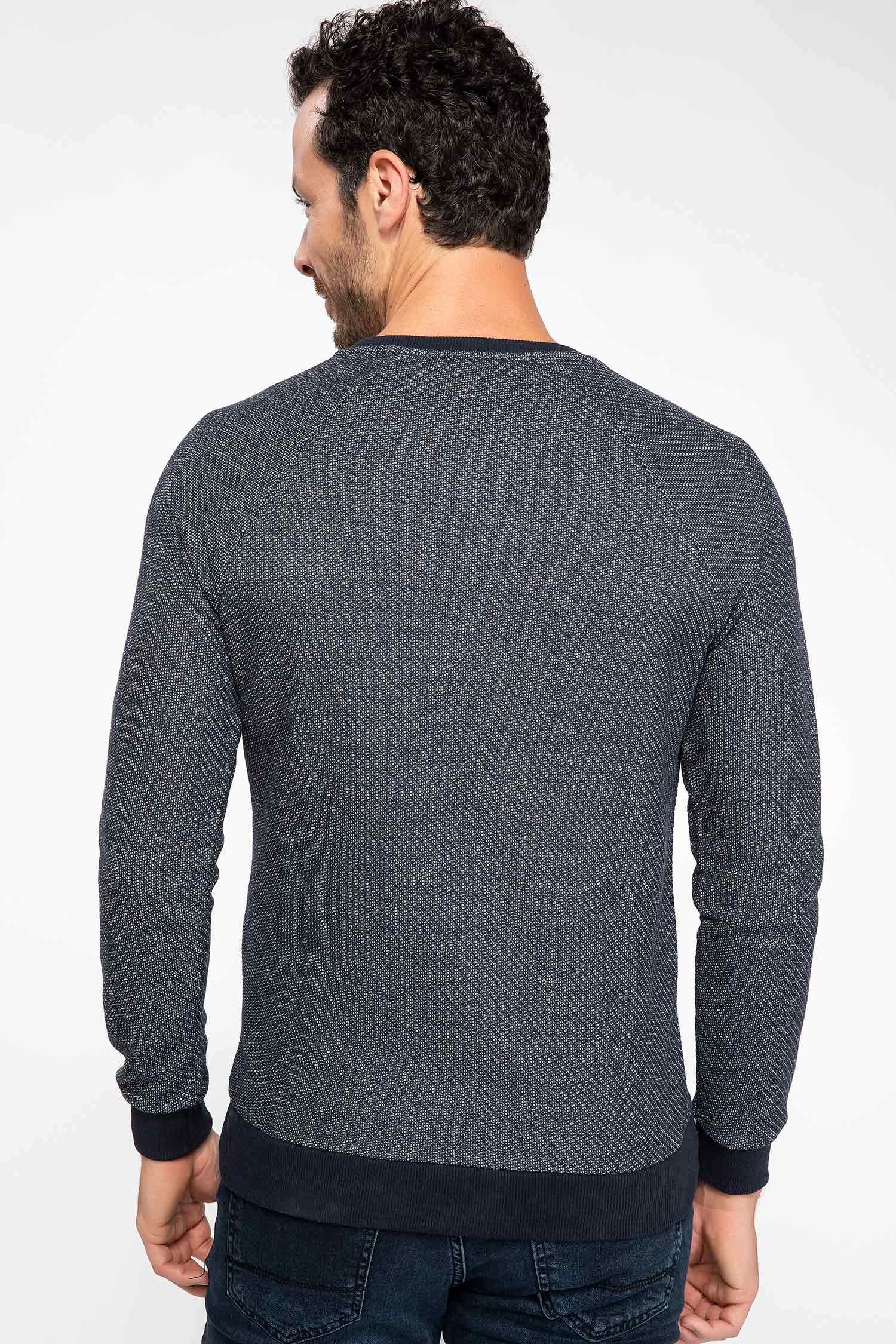 Defacto Slim Fit Sweatshirt. 4