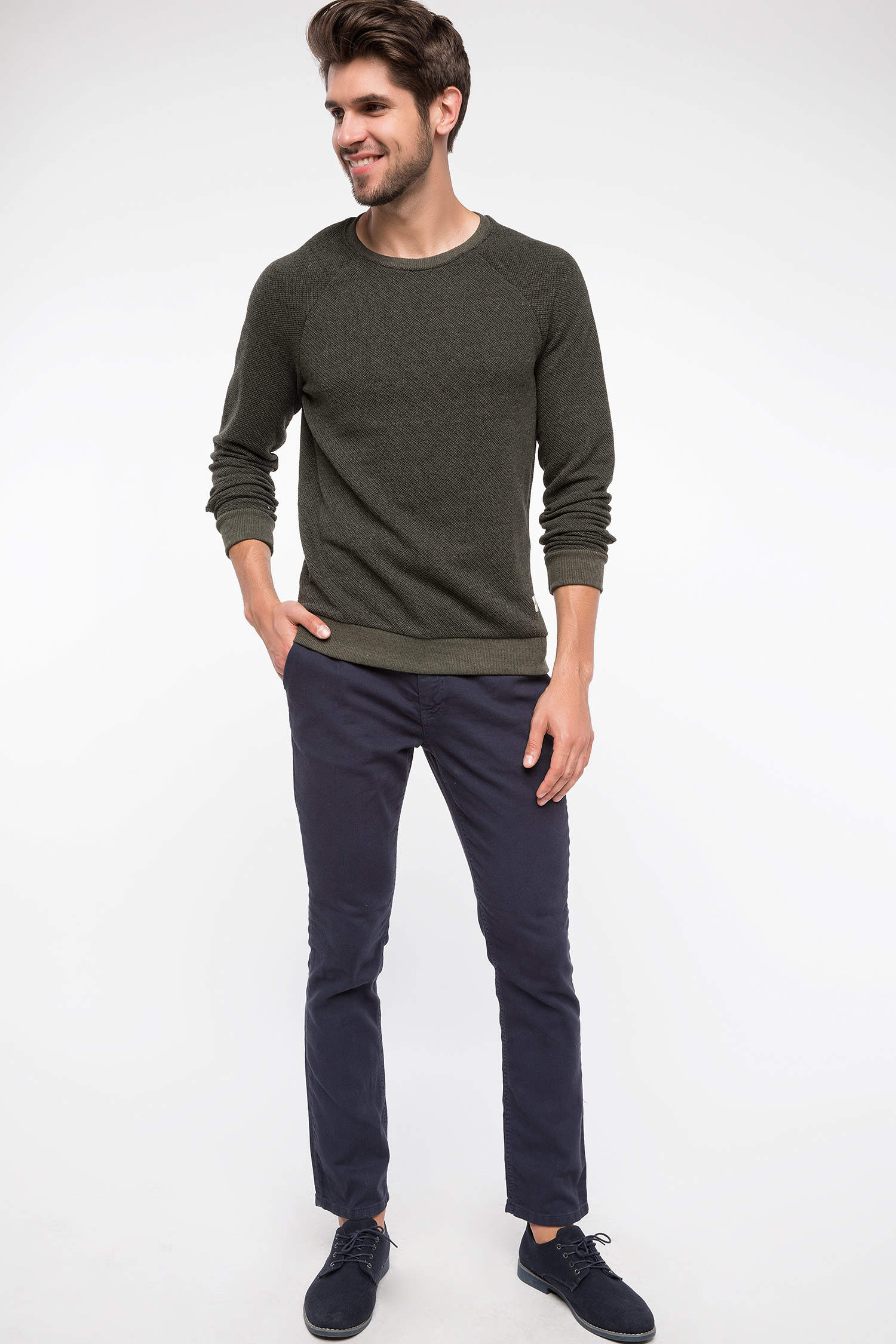 Defacto Slim Fit Sweatshirt. 2