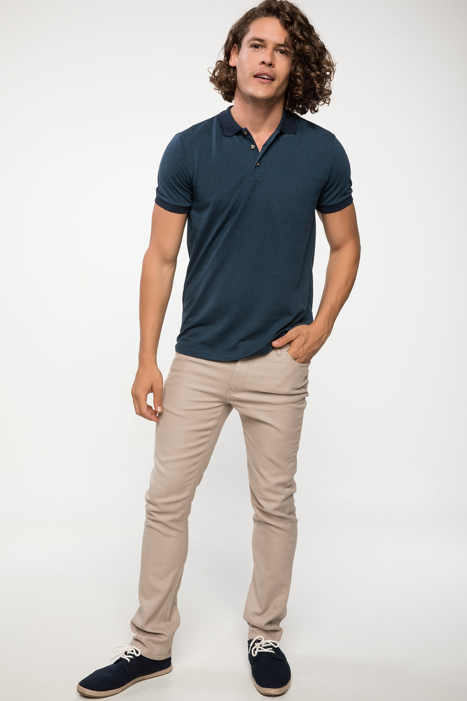 Defacto Jakarlı Slim Fit Polo T-shirt. 2