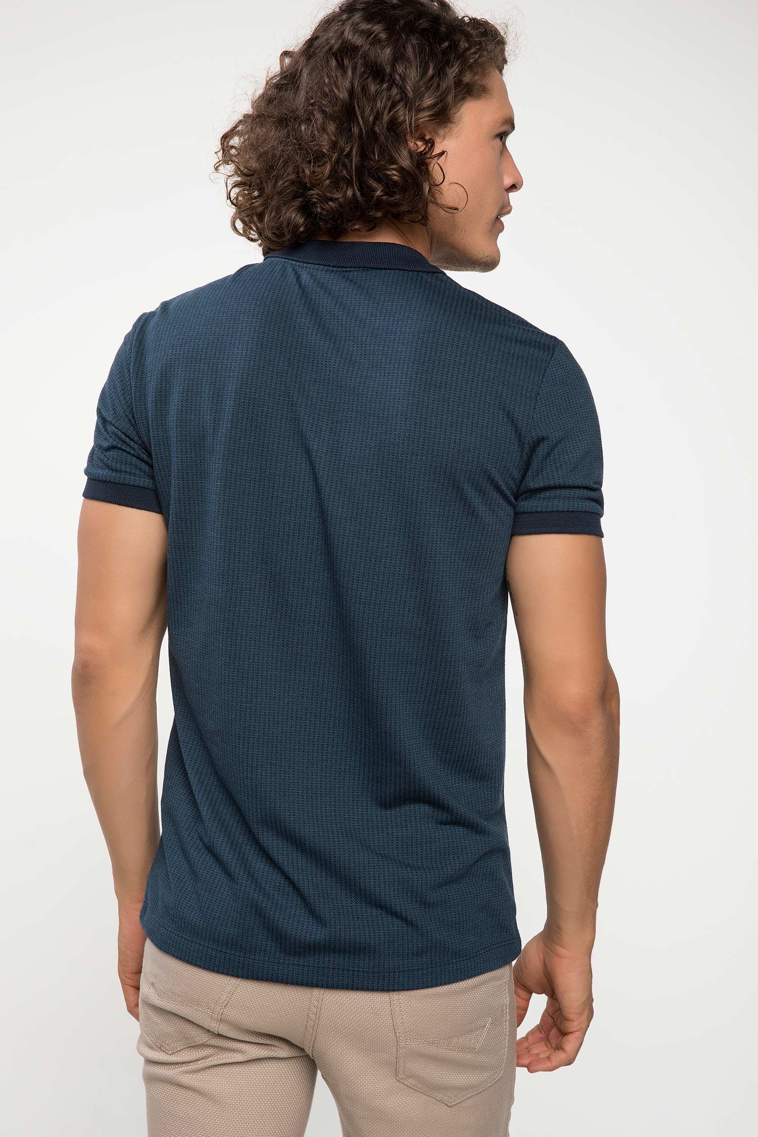 Defacto Jakarlı Slim Fit Polo T-shirt. 3