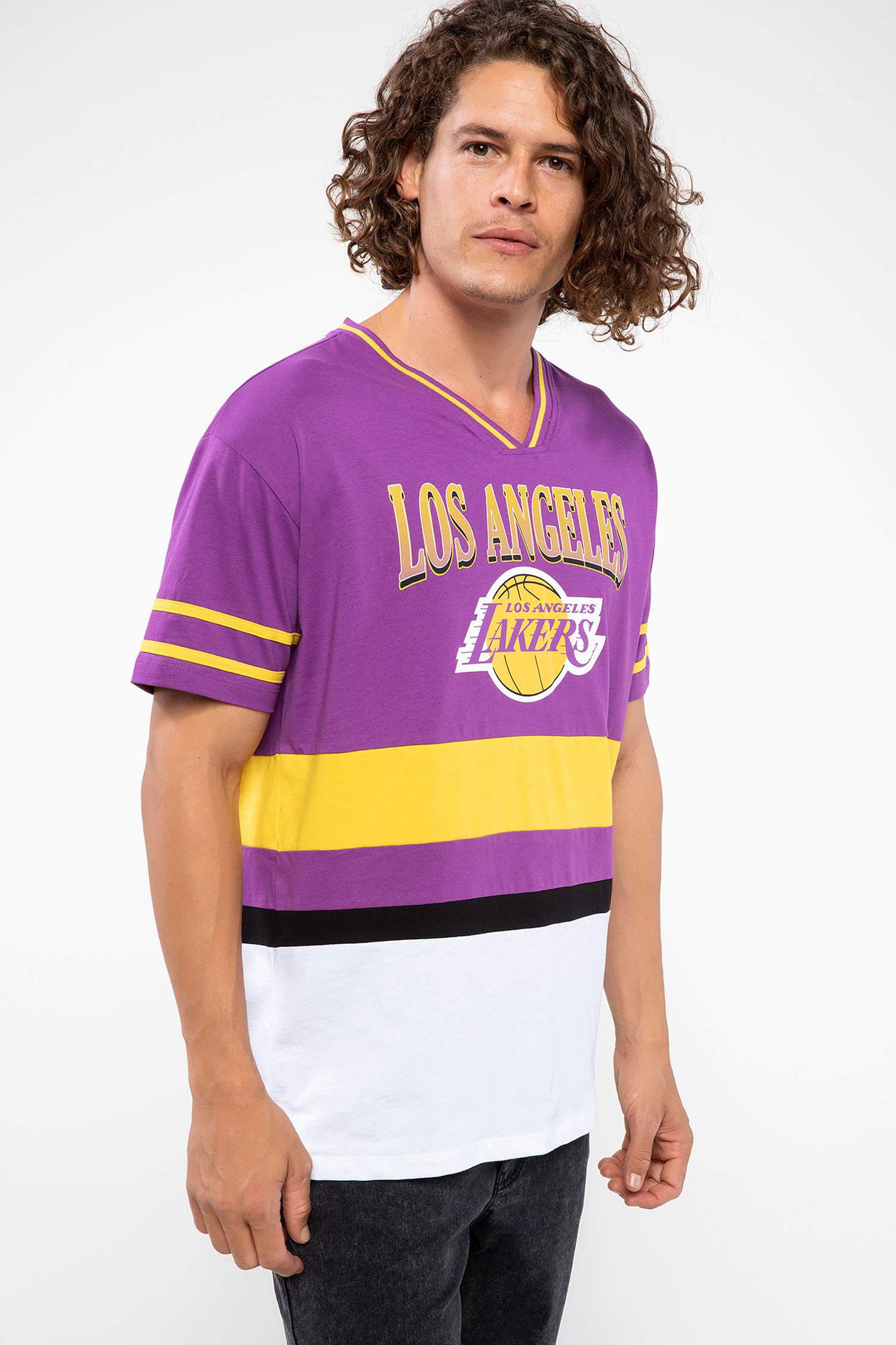 Defacto NBA Lisanslı T-shirt. 3