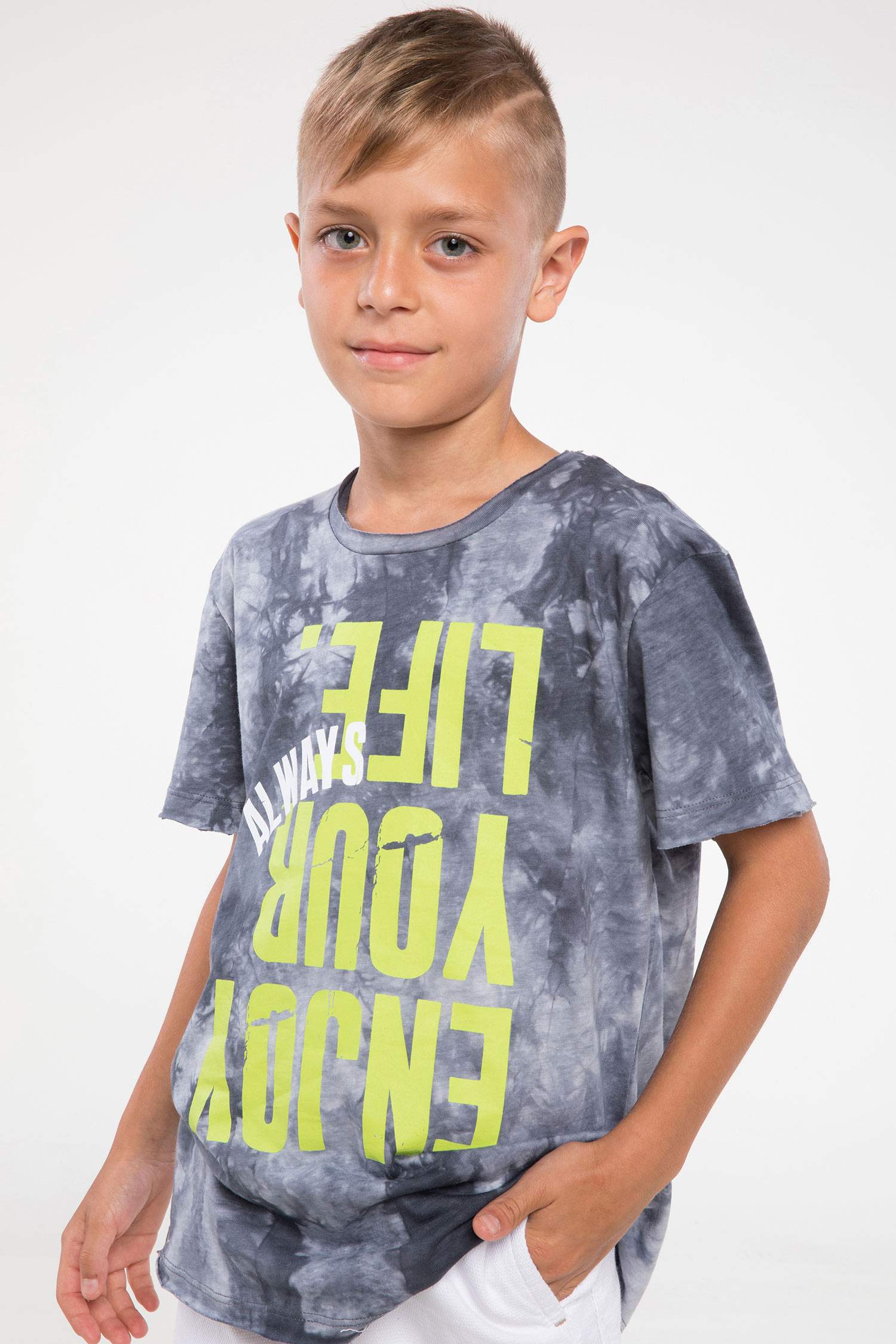 Defacto Yazı Baskılı T-shirt. 1
