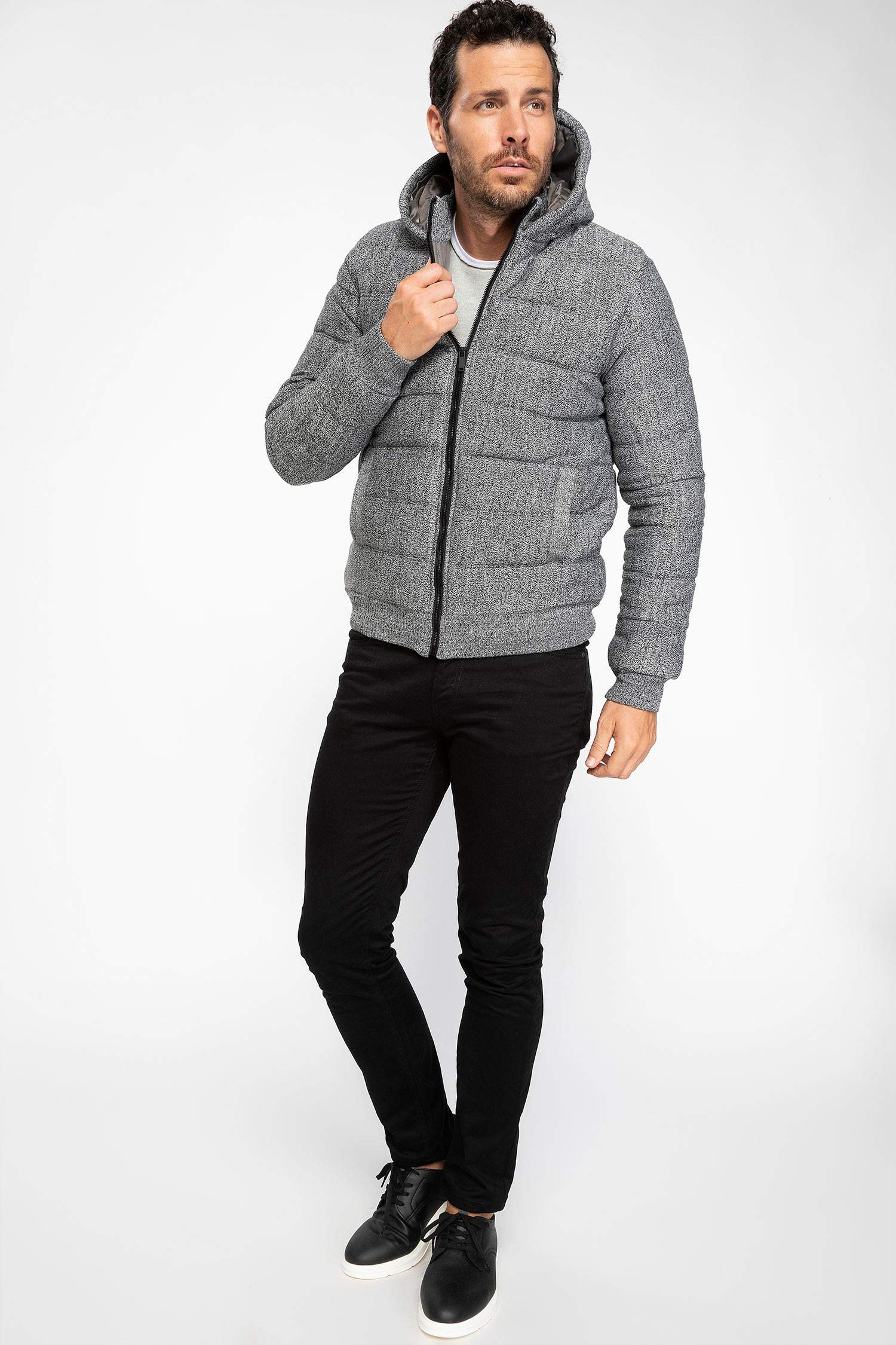 Defacto Fermuarlı Kapüşonlu Hırka. 2