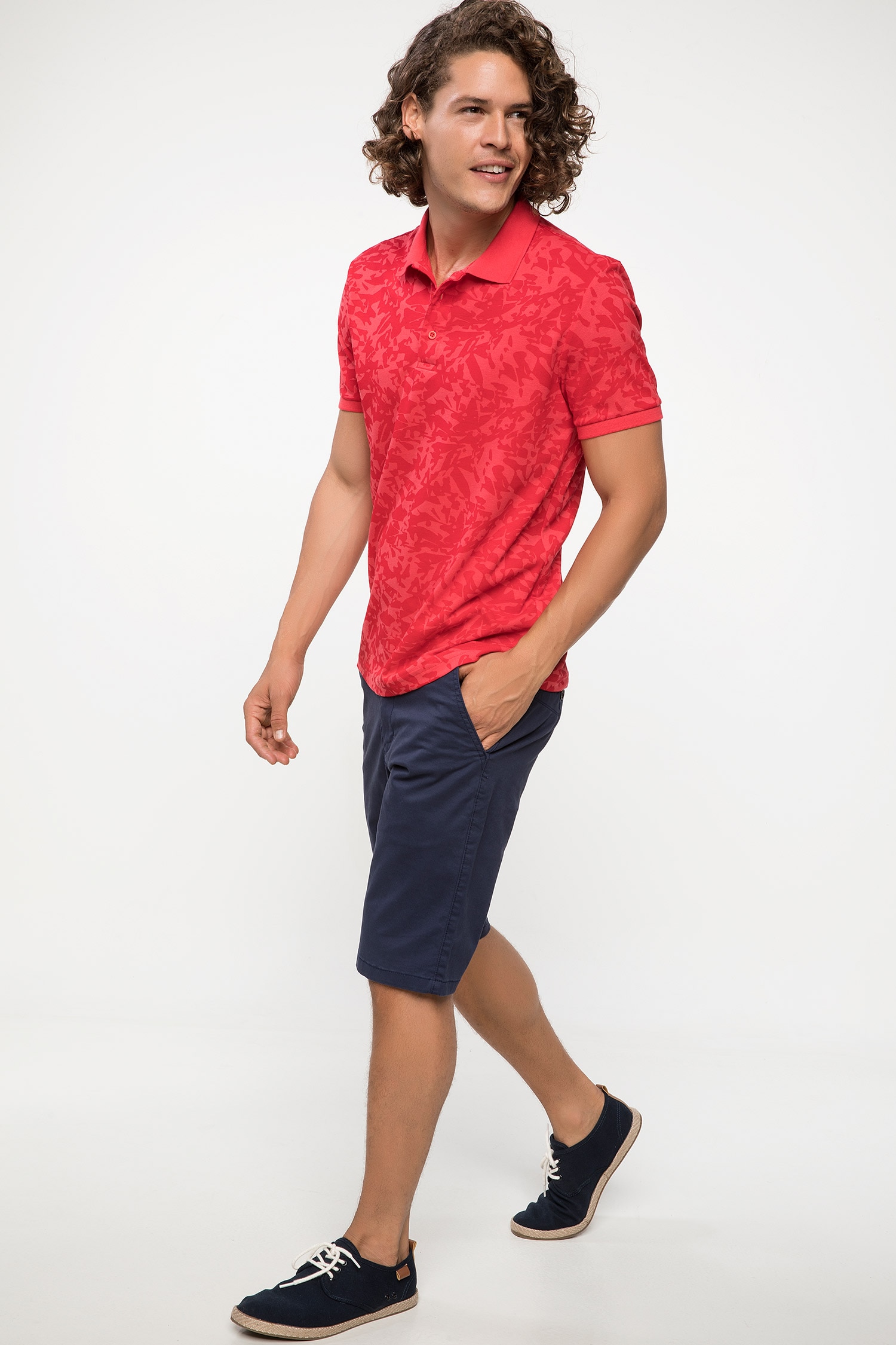 Defacto Slim Fit Polo T-shirt. 2