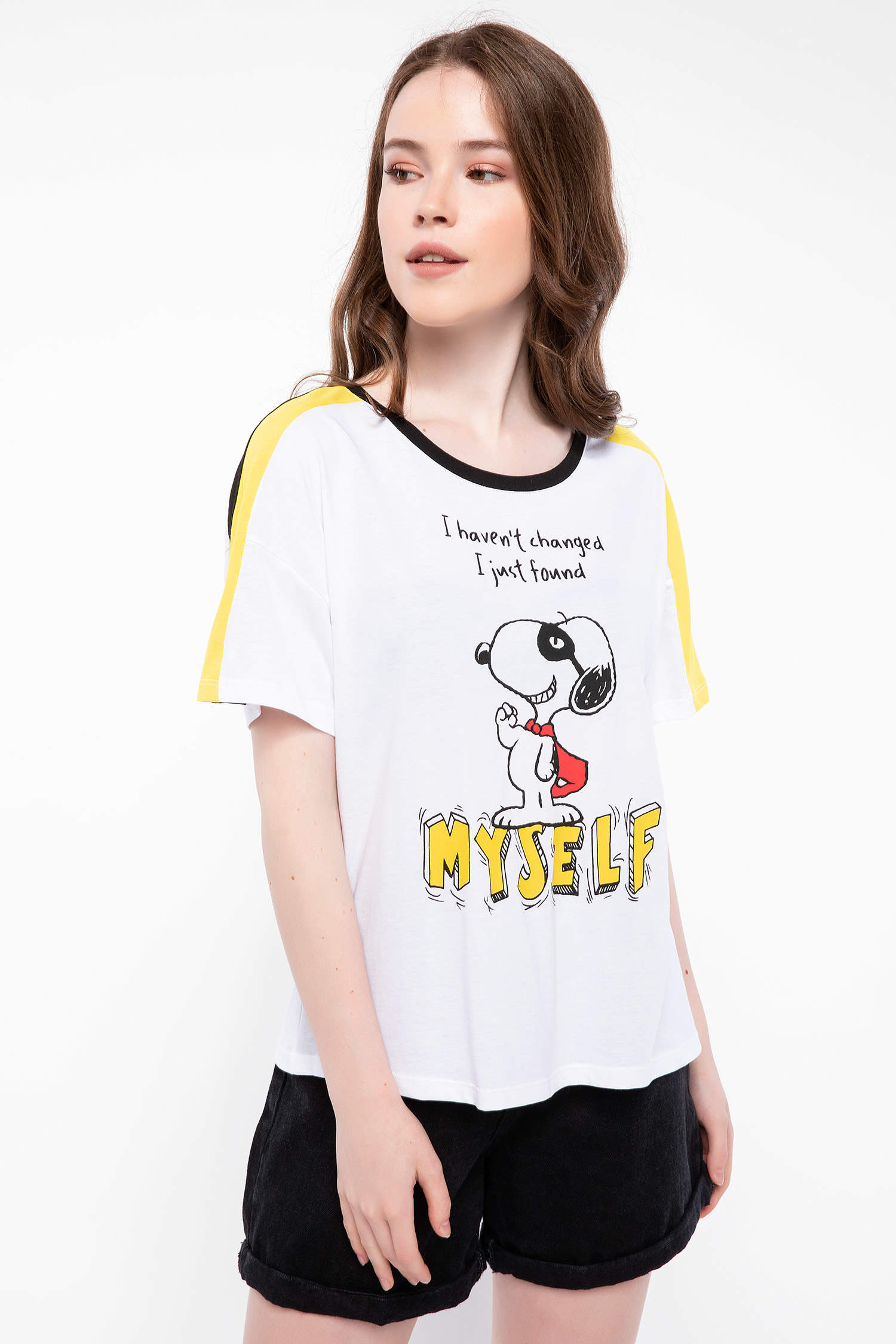 Defacto Snoopy Lisanslı T-shirt. 1