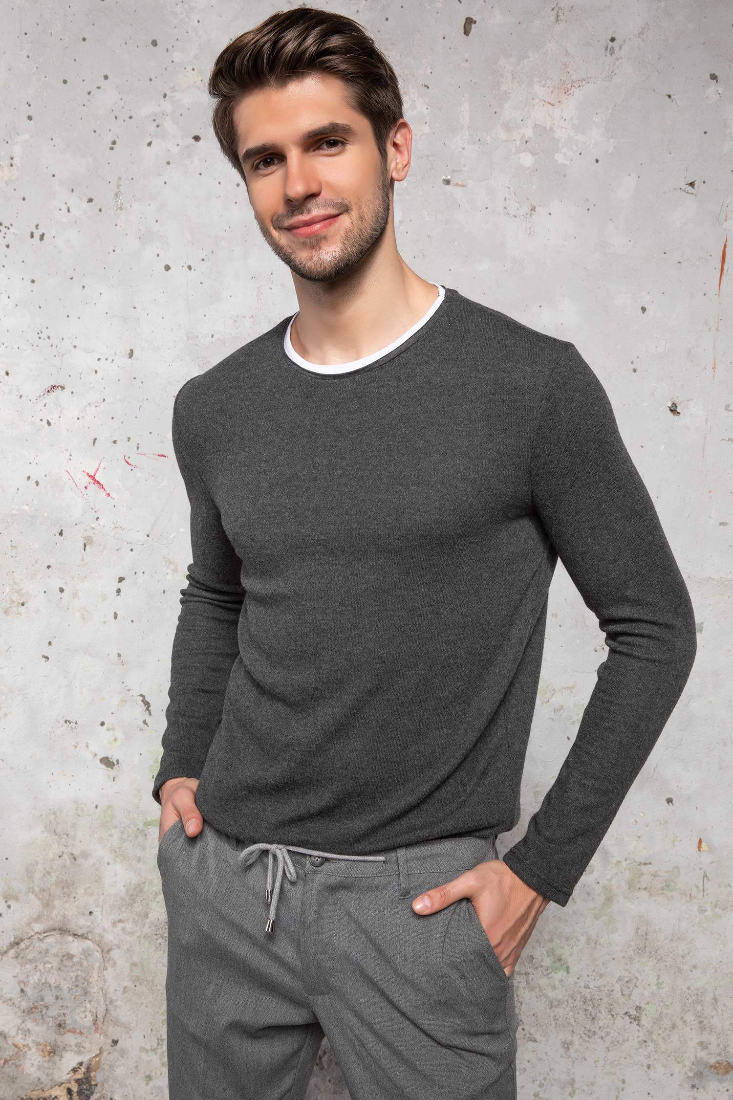 Defacto Slim Fit Sweatshirt. 1
