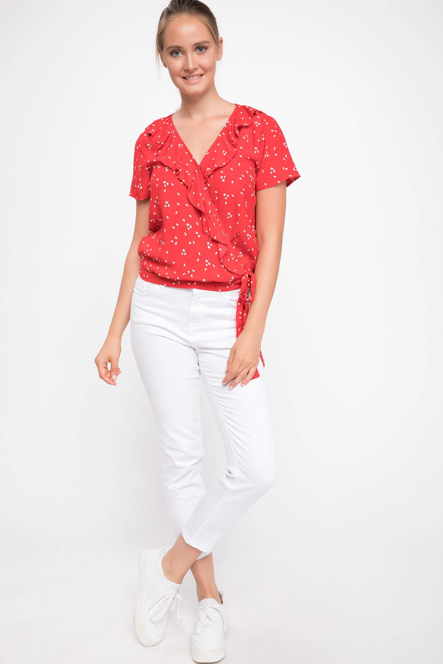 Defacto Beli Bağlamalı Desenli Bluz. 2