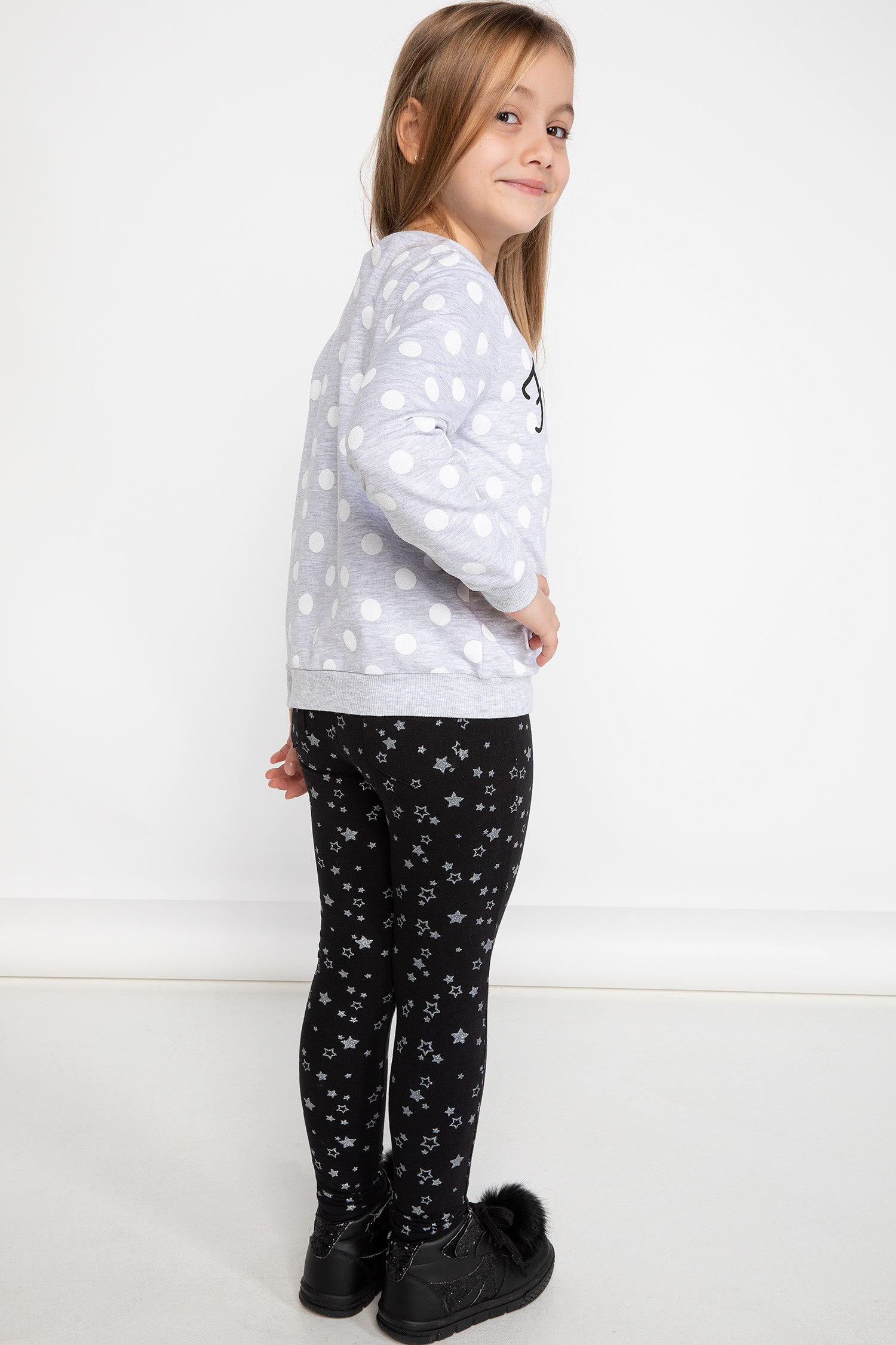 Defacto Elastik Belli Yıldız Desenli Slim Fit Pantolon. 2