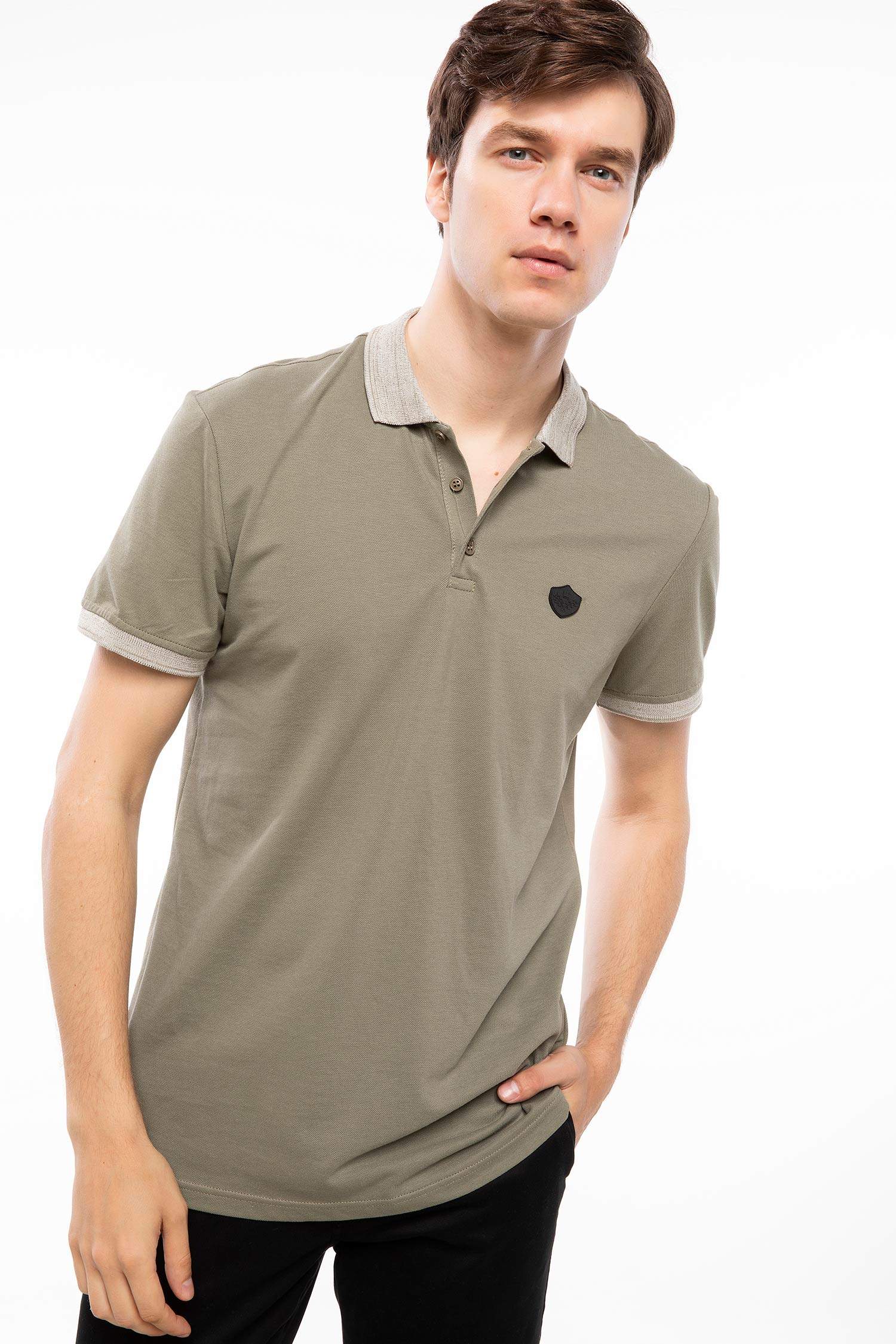 Defacto Yaka Detaylı Slim Fit Polo T-shirt. 4