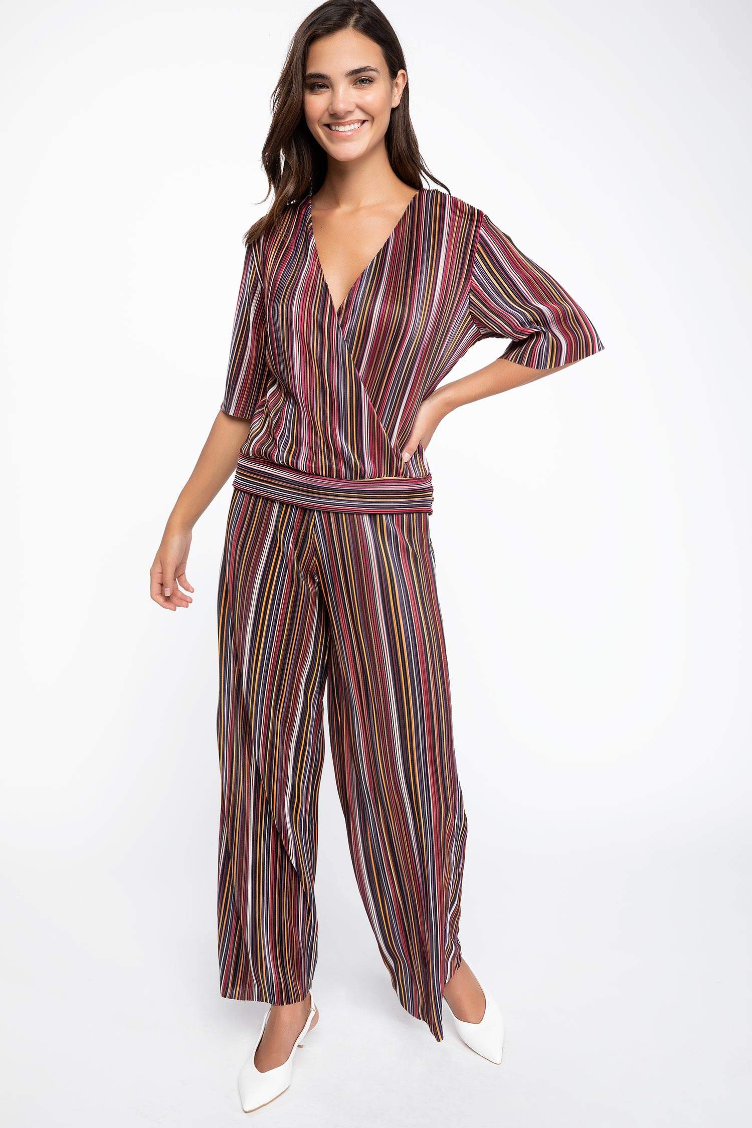 Defacto Kruvaze Yaka Çizgili Bluz. 2