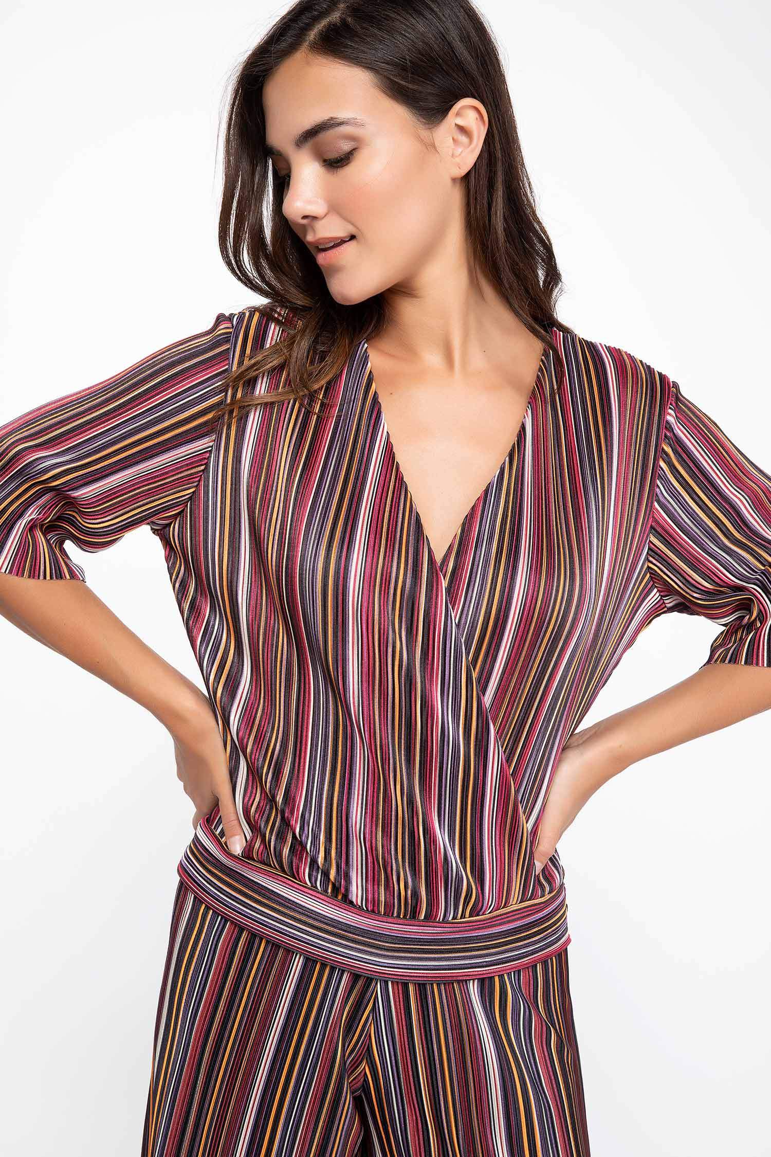 Defacto Kruvaze Yaka Çizgili Bluz. 3