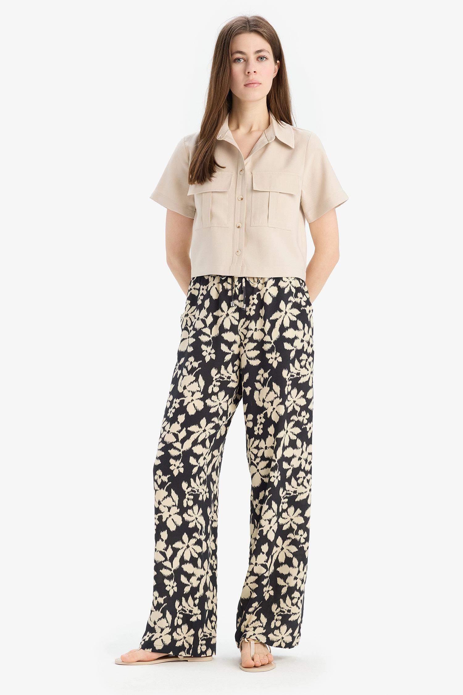 تيشيرت نص ردن بياخة V قصة عادية