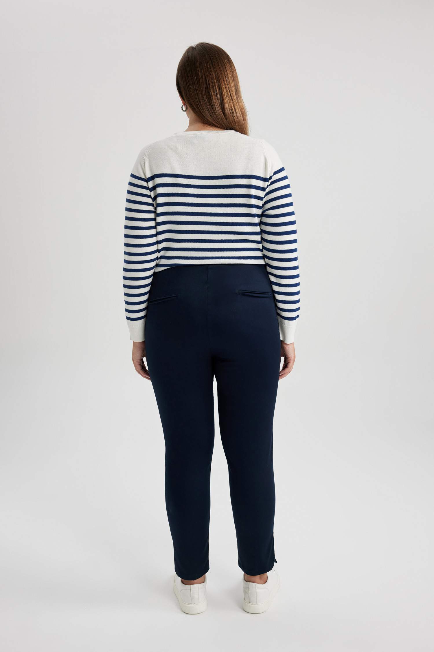 Брюки сигареты из сатина