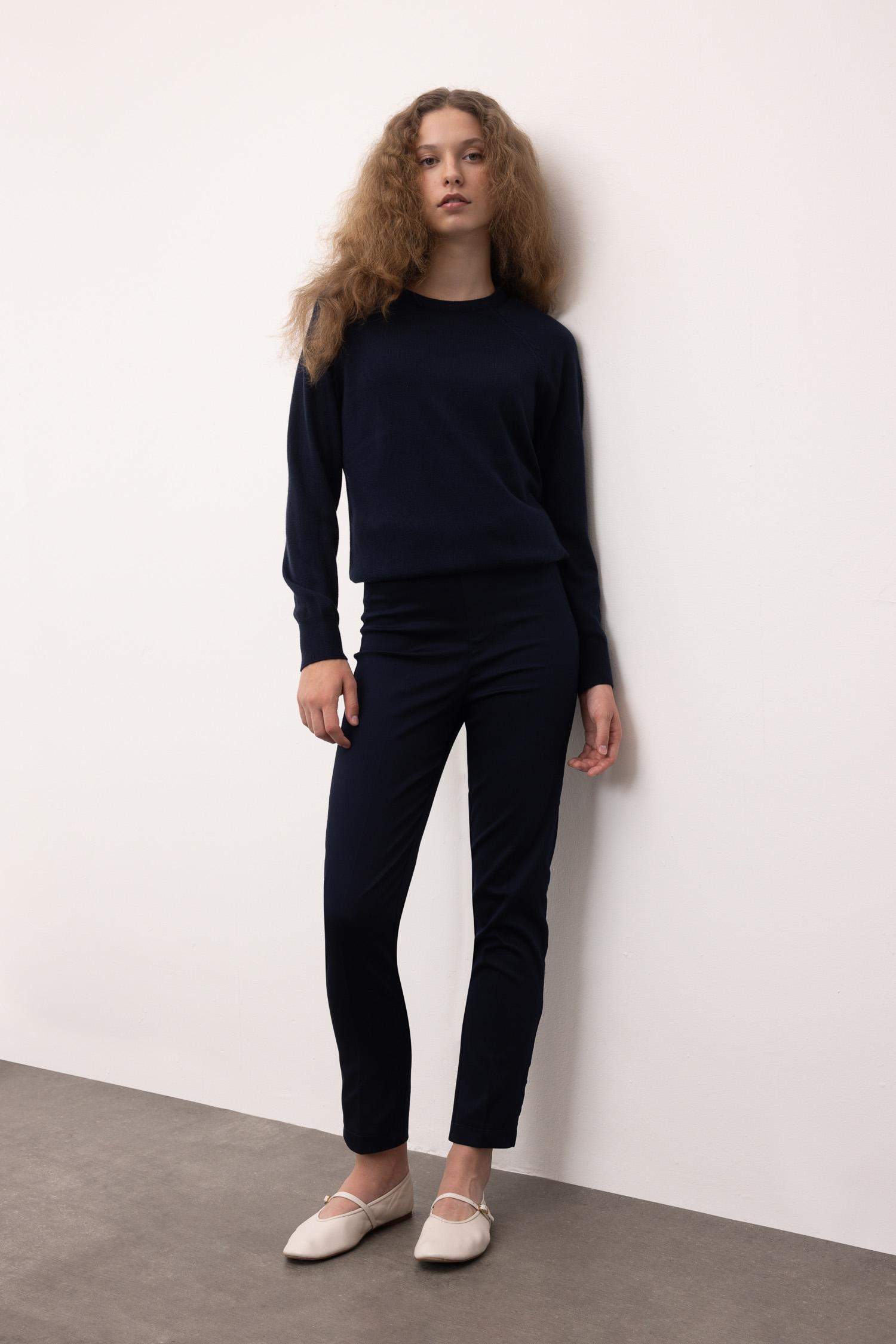 Sigaret Saten Kumaş Pantolon Lacivert Normal Bel Basic Düz Beli Lastikli Düz Paça