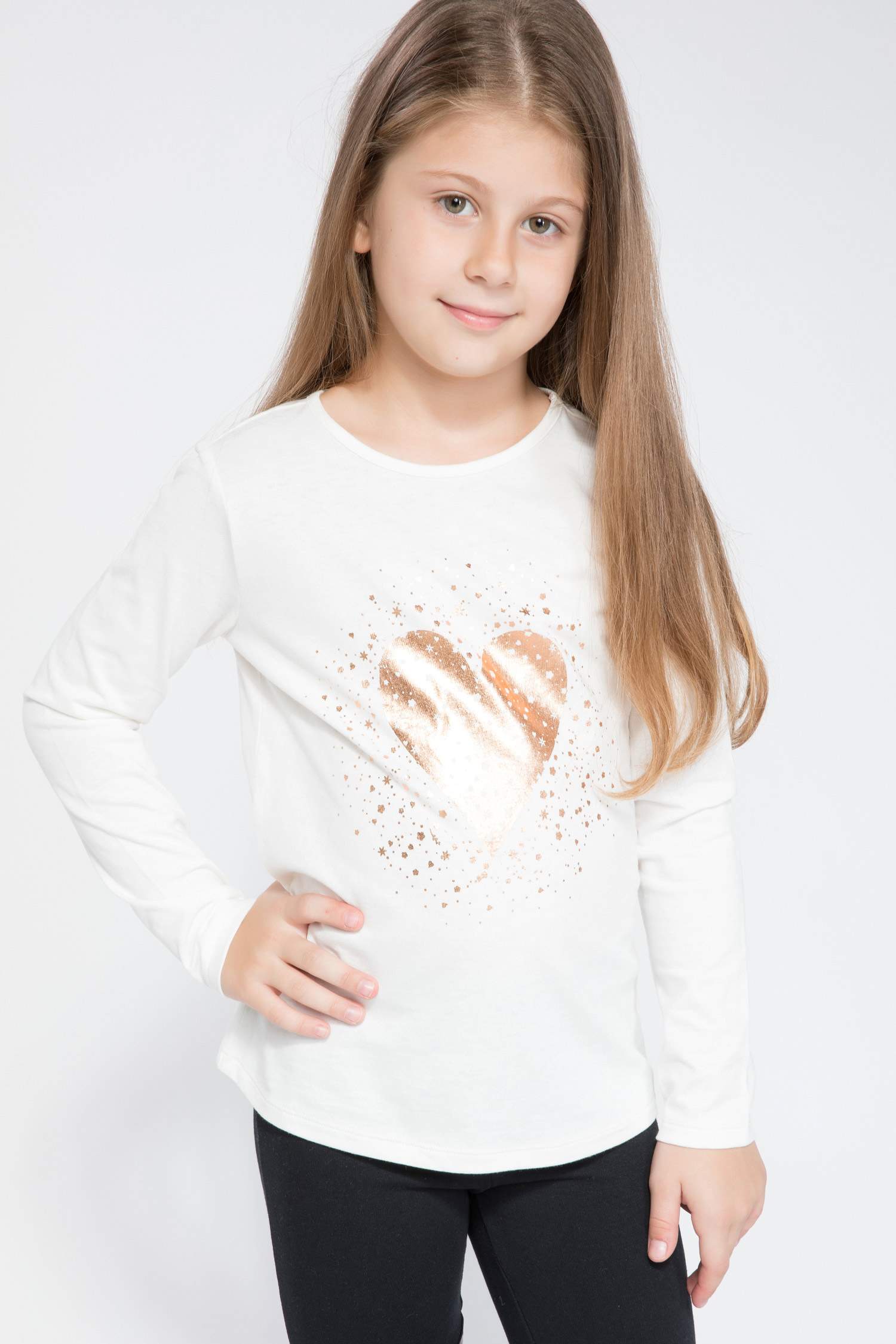 Defacto Kalp Baskılı T-shirt. 1