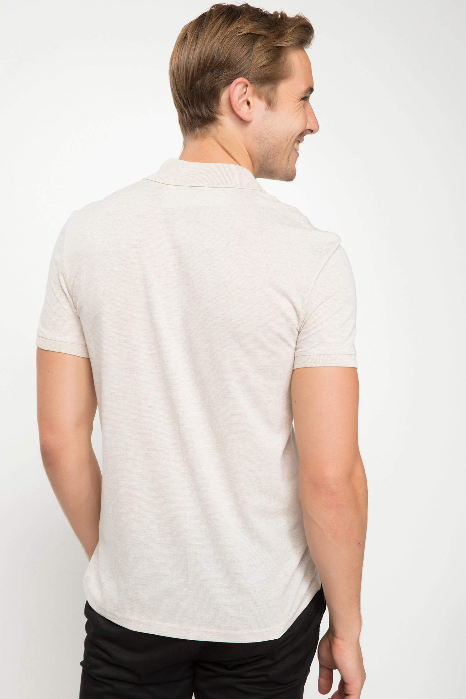 Defacto Trend Slim Fit Polo T-shirt. 3
