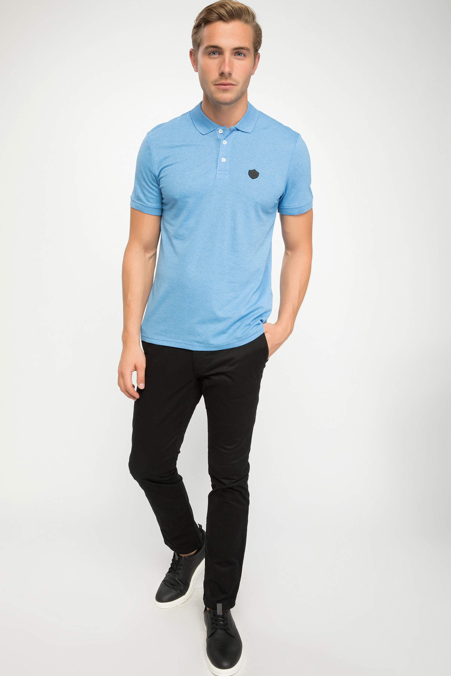 Defacto Trend Slim Fit Polo T-shirt. 2