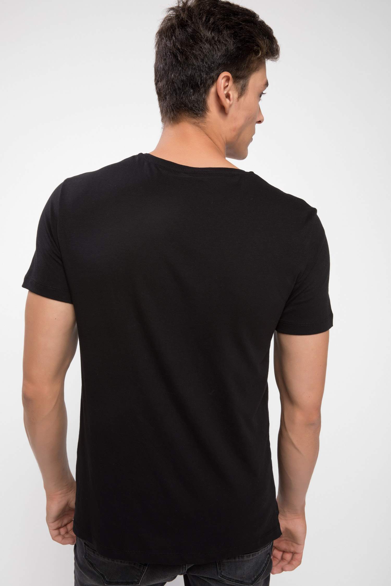 Defacto Yazı Baskılı Slim Fit T-shirt. 4
