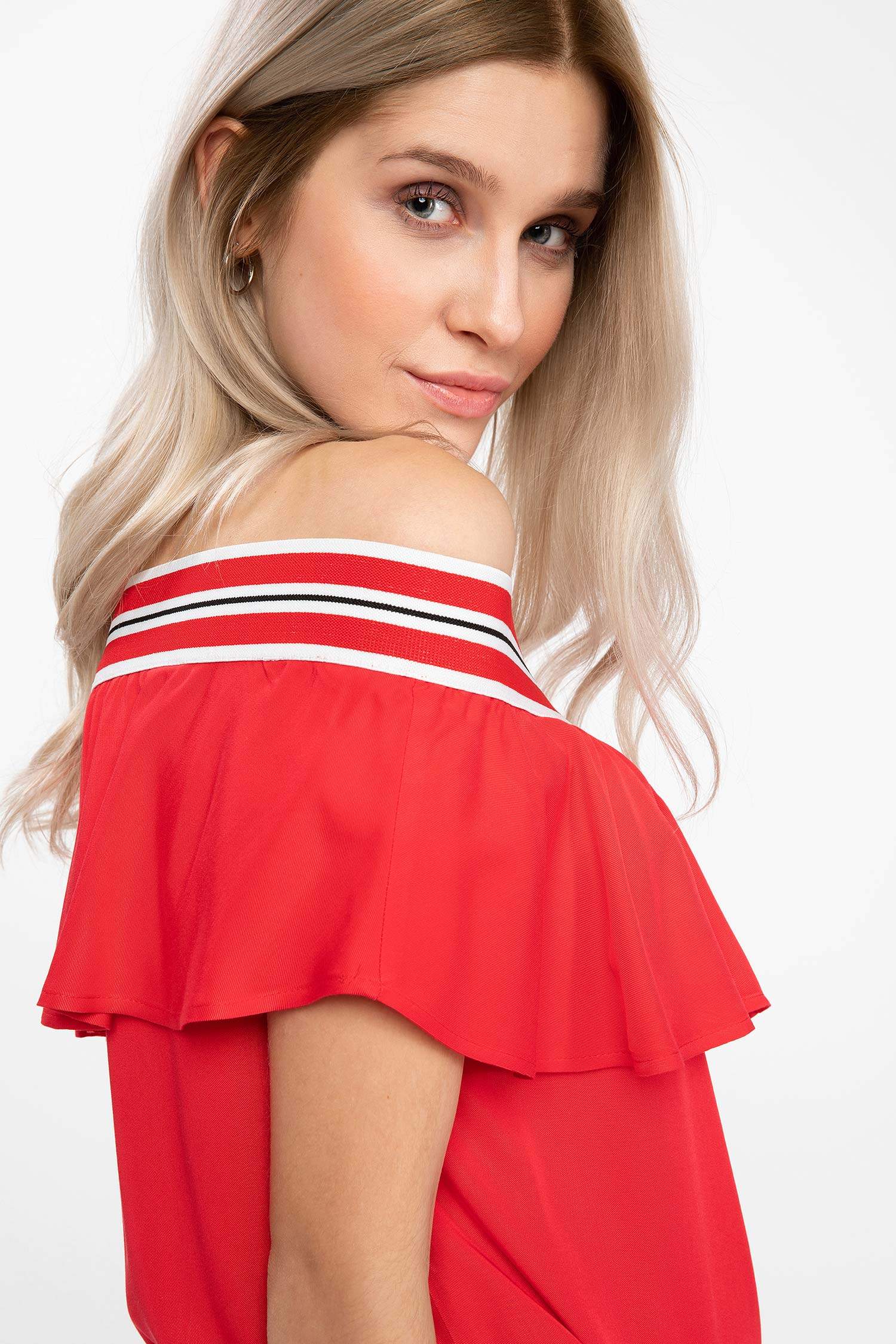 Defacto Fırfırlı Straplez Bluz. 3