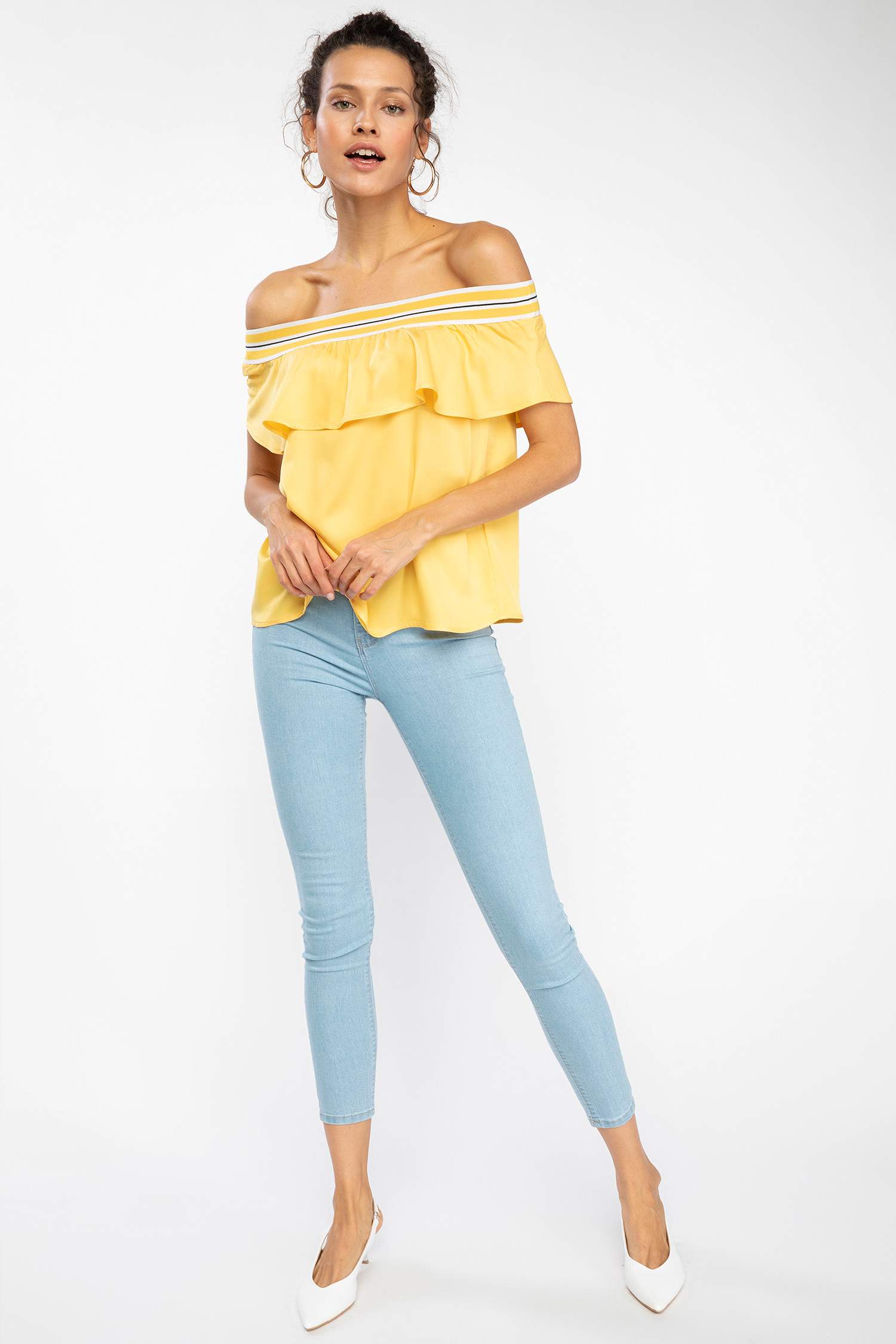 Defacto Fırfırlı Straplez Bluz. 2