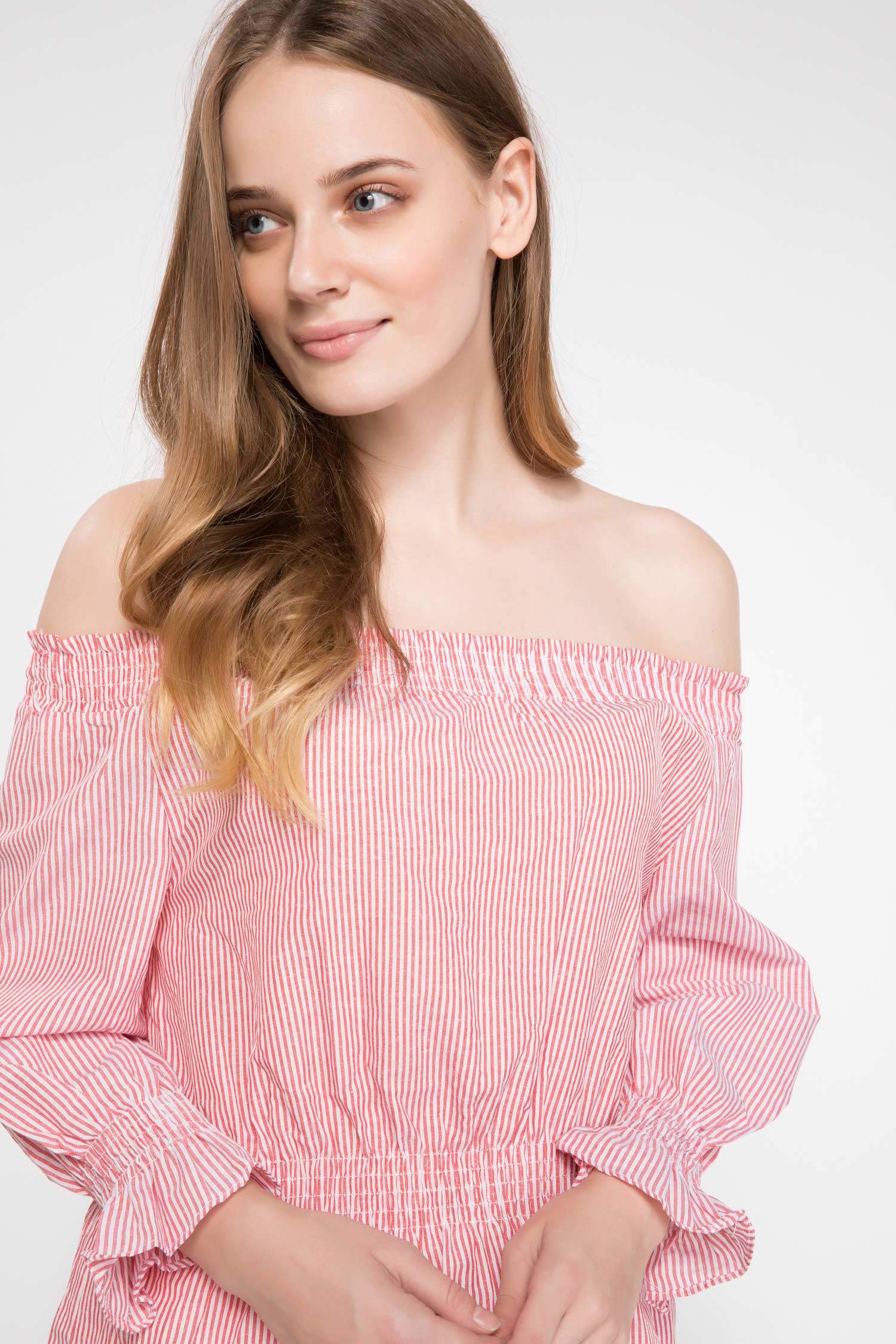 Defacto Karmen Yaka Büzgülü Bluz. 3