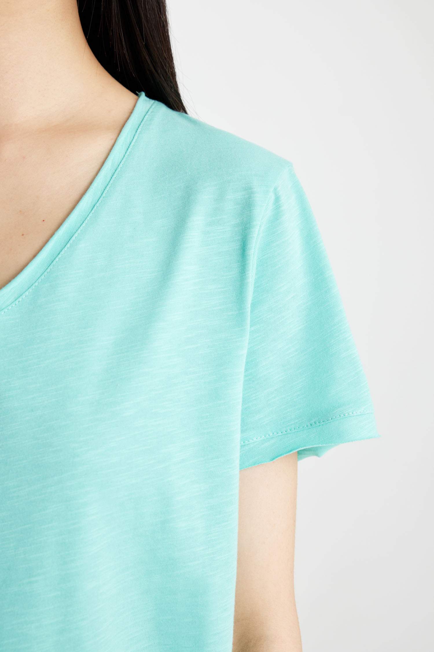 Regular Fit V-neck Short Sleeve T-Shirt