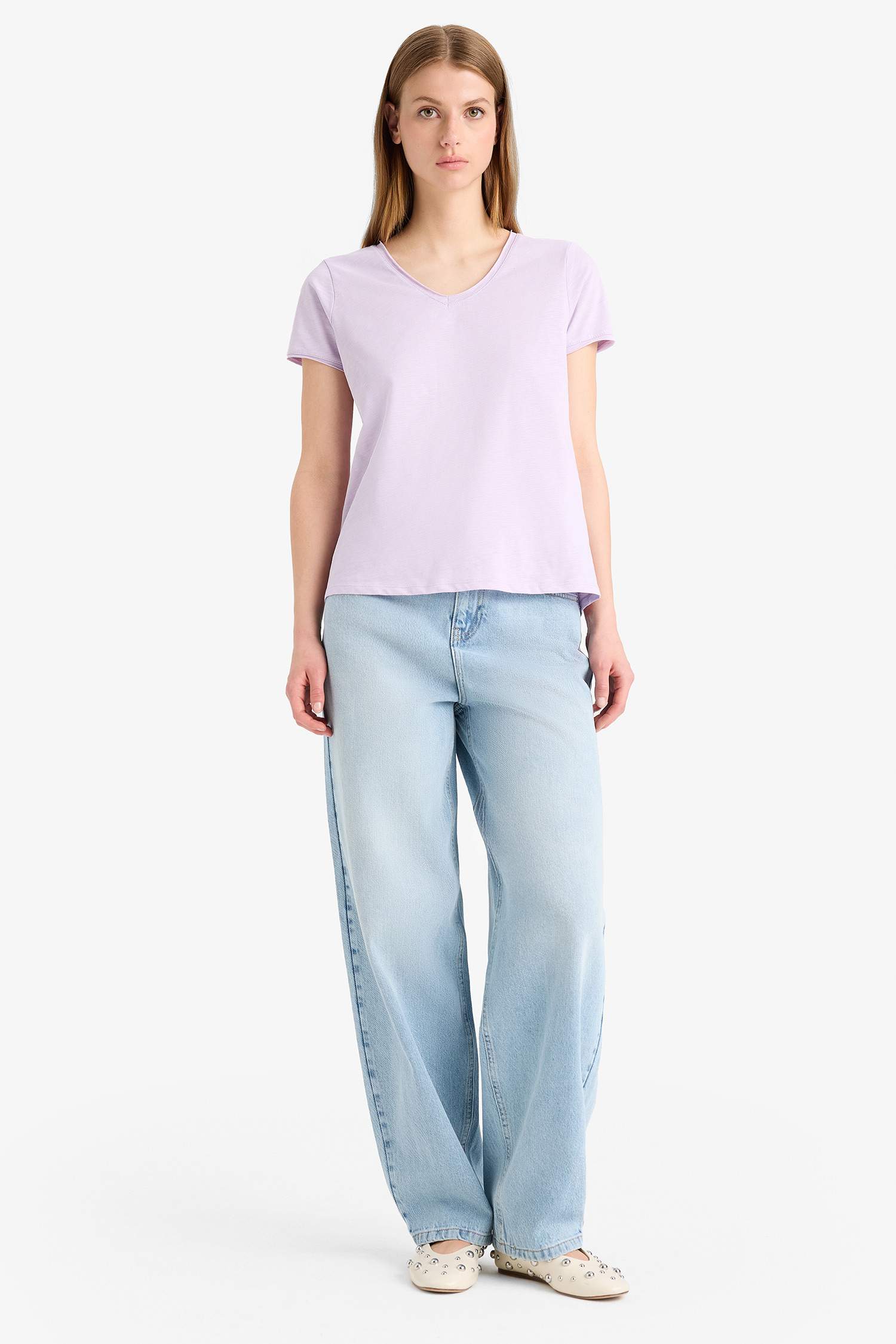 Regular Fit V Yaka Basic Düz Kısa Kollu Tişört