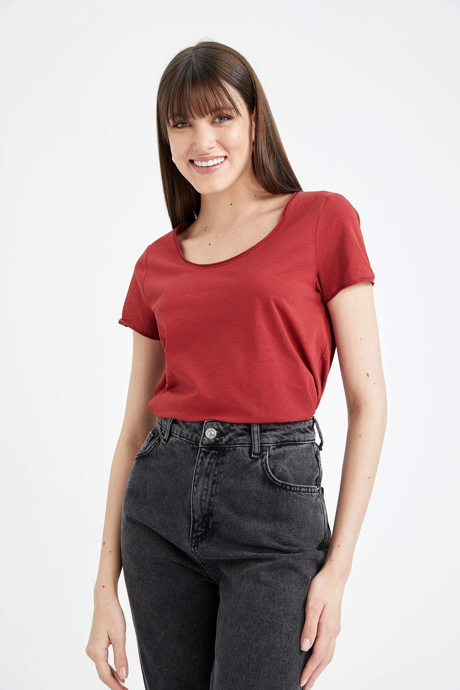 Regular Fit Bisiklet Yaka Basic Düz Kısa Kollu Tişört