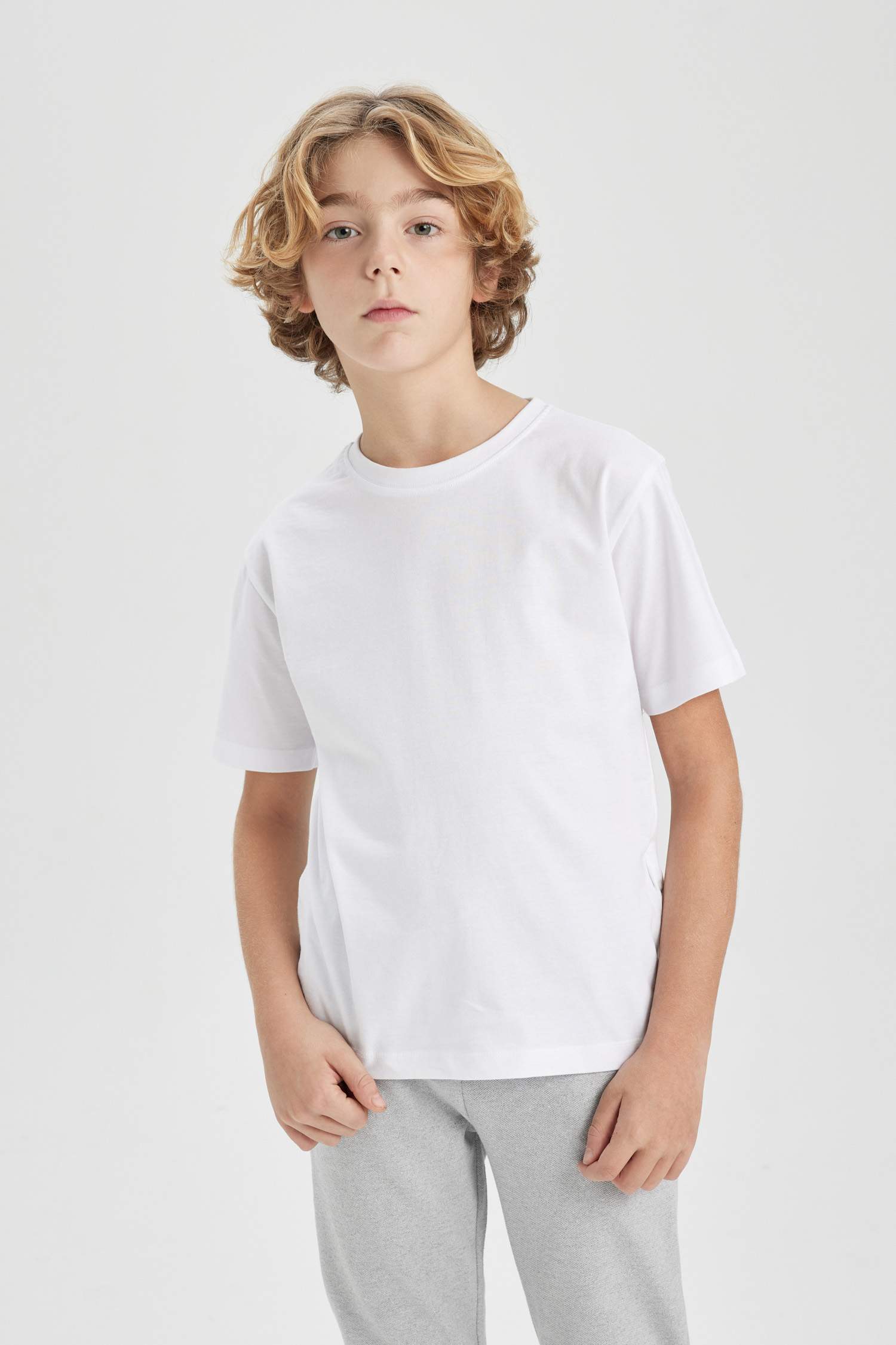 White Boys & Teens Boy Regular Fit Short Sleeve T-shirt 2403635 