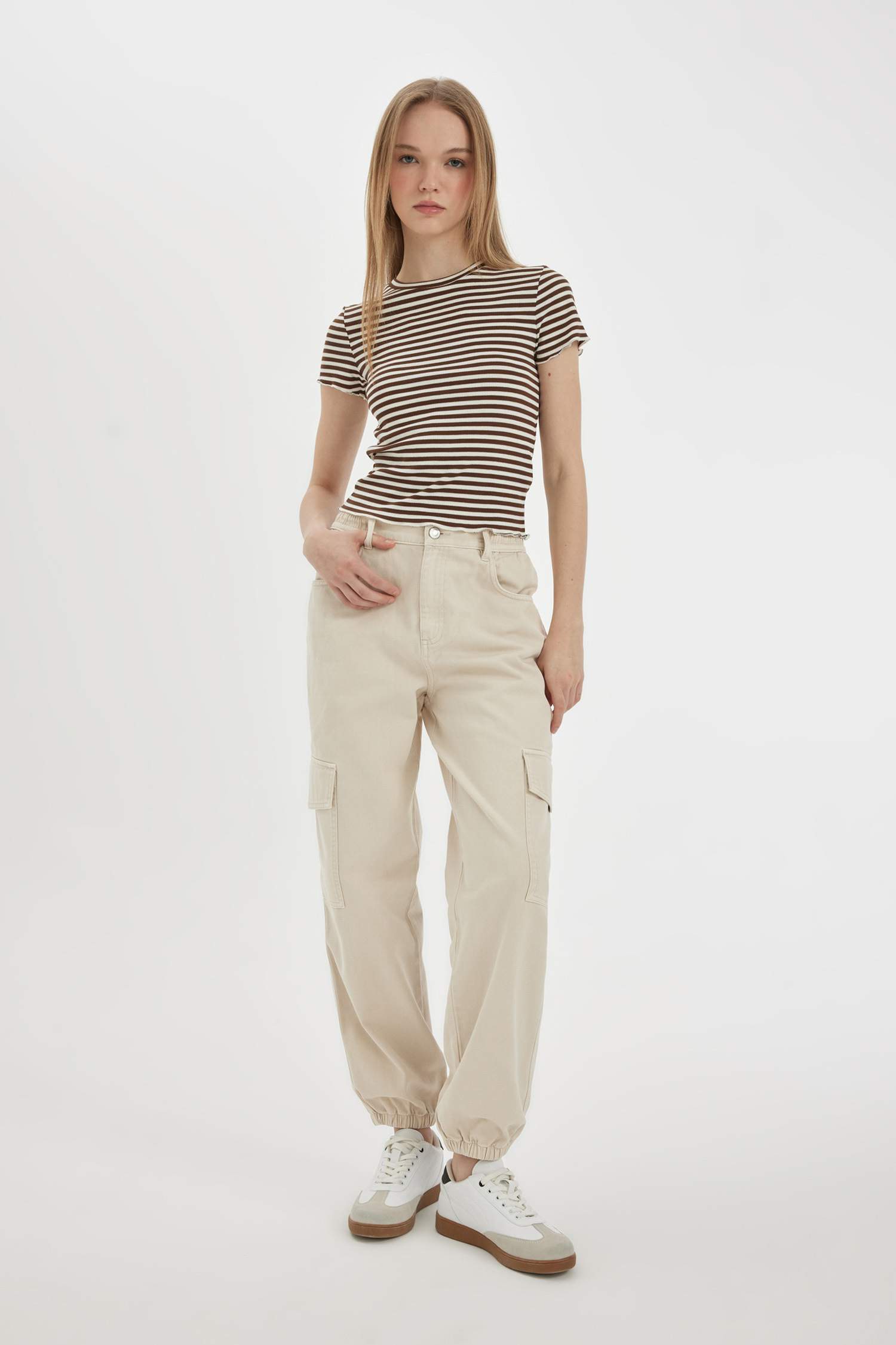 Fitted Crew Neck Striped T-Shirt