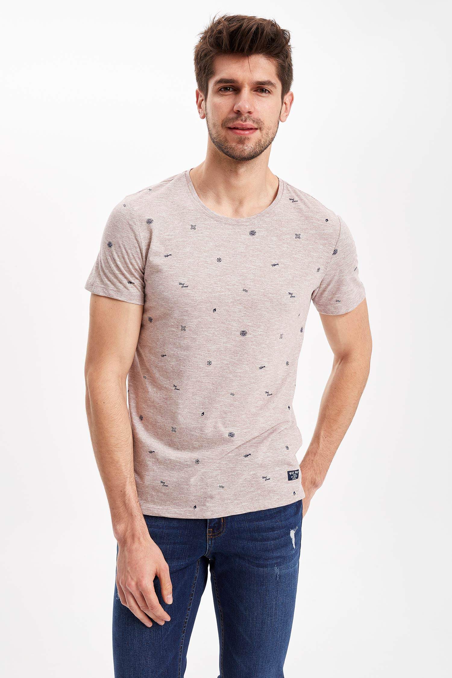 Defacto Desenli Slim Fit T-shirt. 1