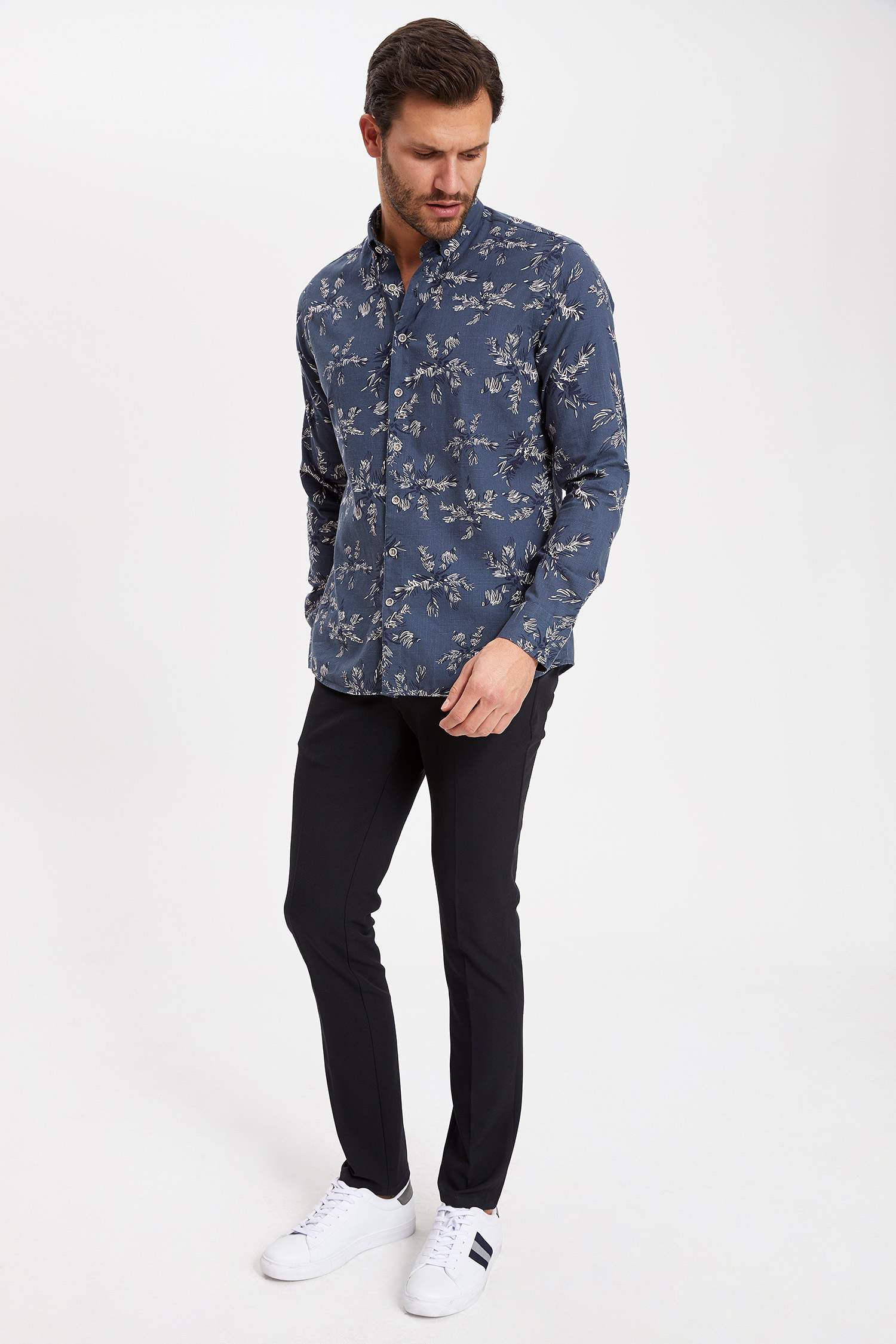 Defacto Modern Fit Desenli Gömlek. 2