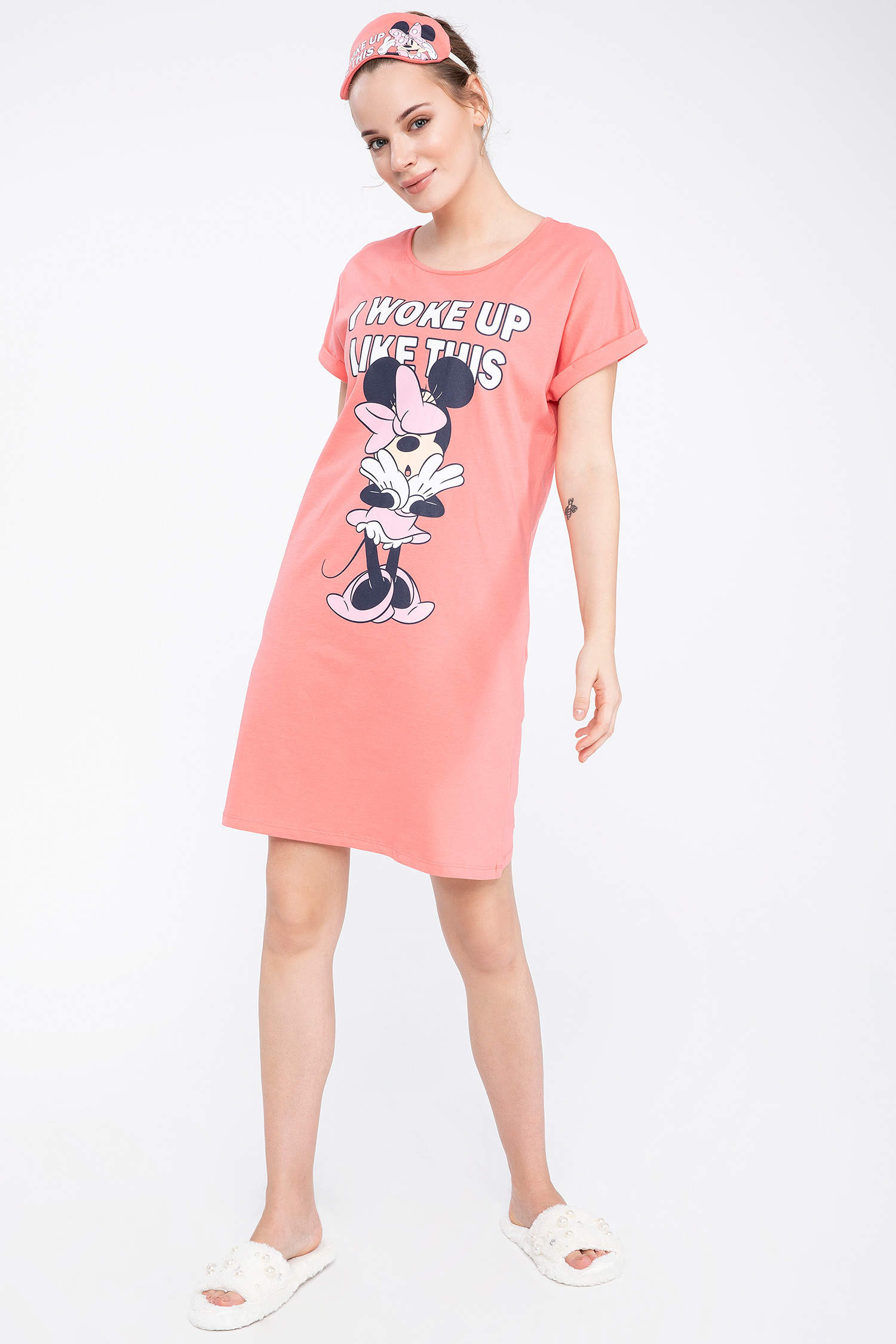 Defacto Disney Mickey & Minnie Lisanslı Standart Fit Elbise. 4