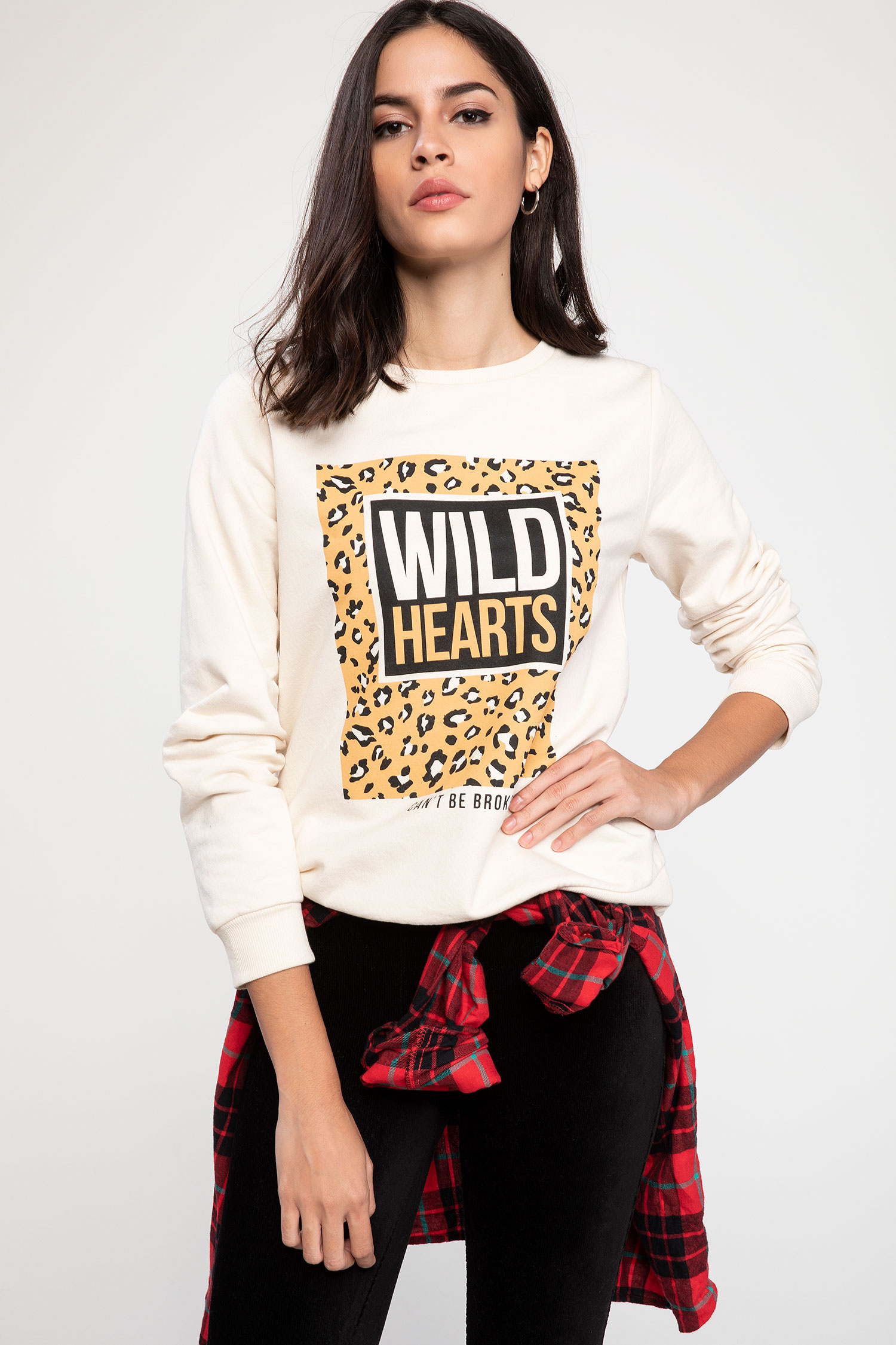 Defacto Leopar Desenli Slogan Baskılı Sweatshirt. 5